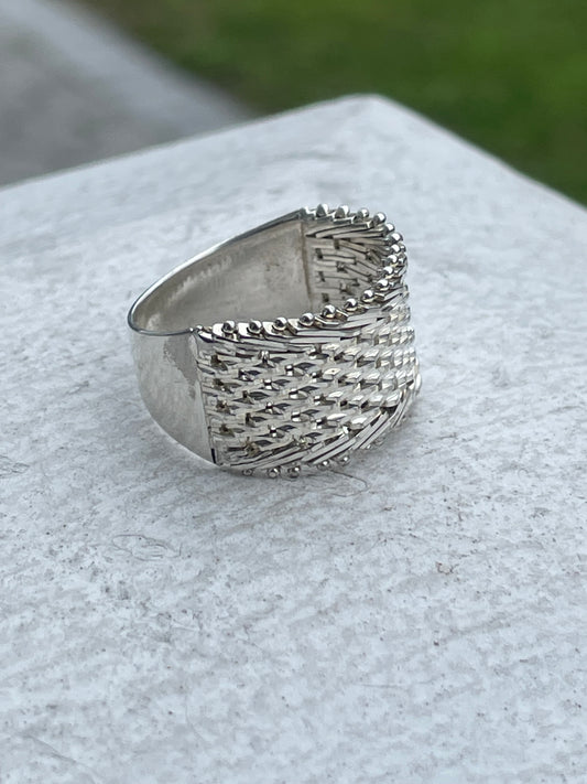 925 Sterling Silver Panther Link Flex Ring Size 8