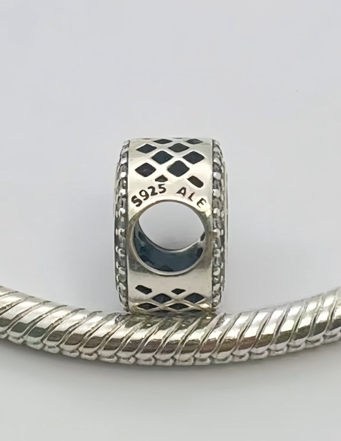 Pandora 15 Birthday Quincinera Round Signet Charm