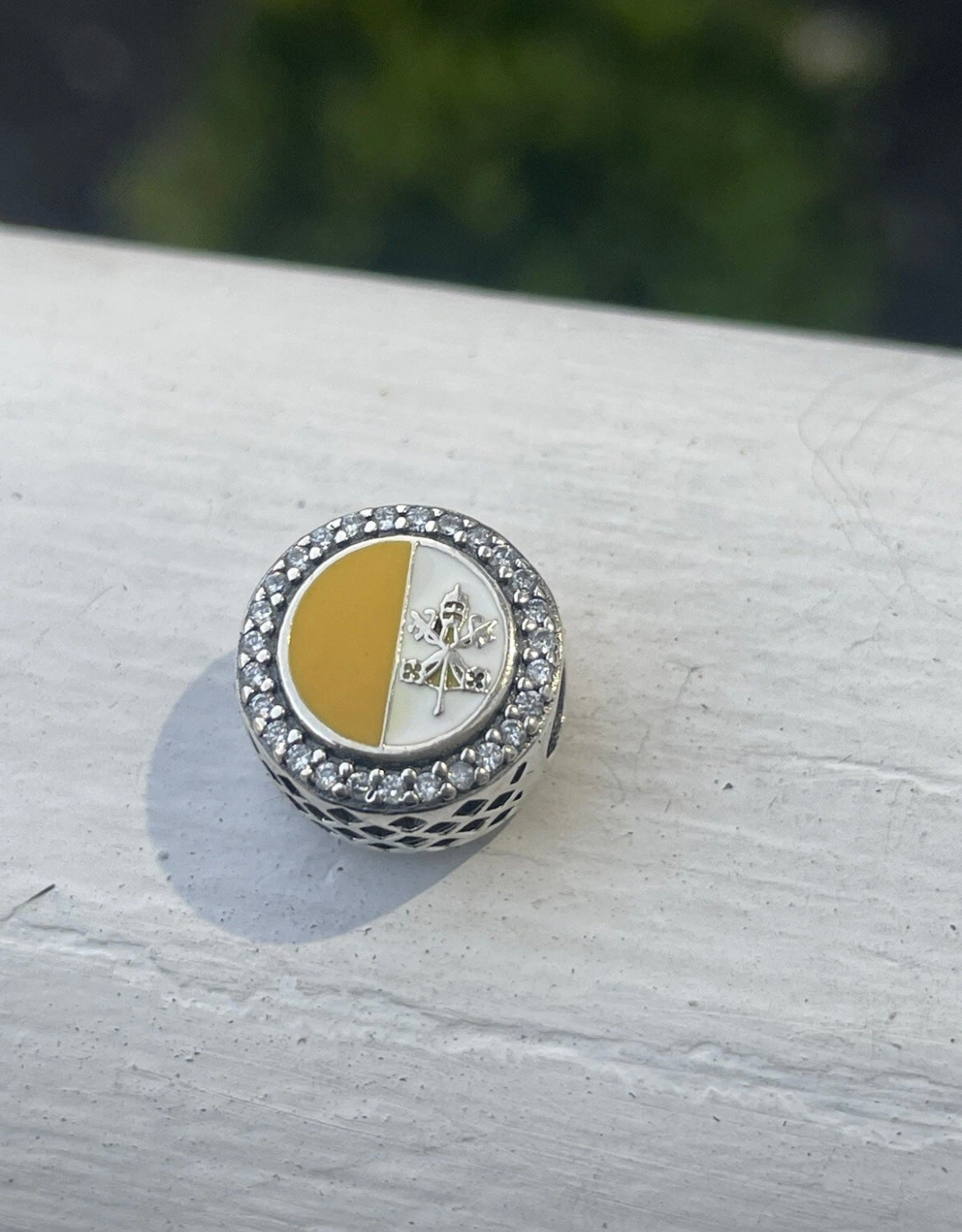 Pandora Vatican Exclusive Flag Round Signet Travel Charm