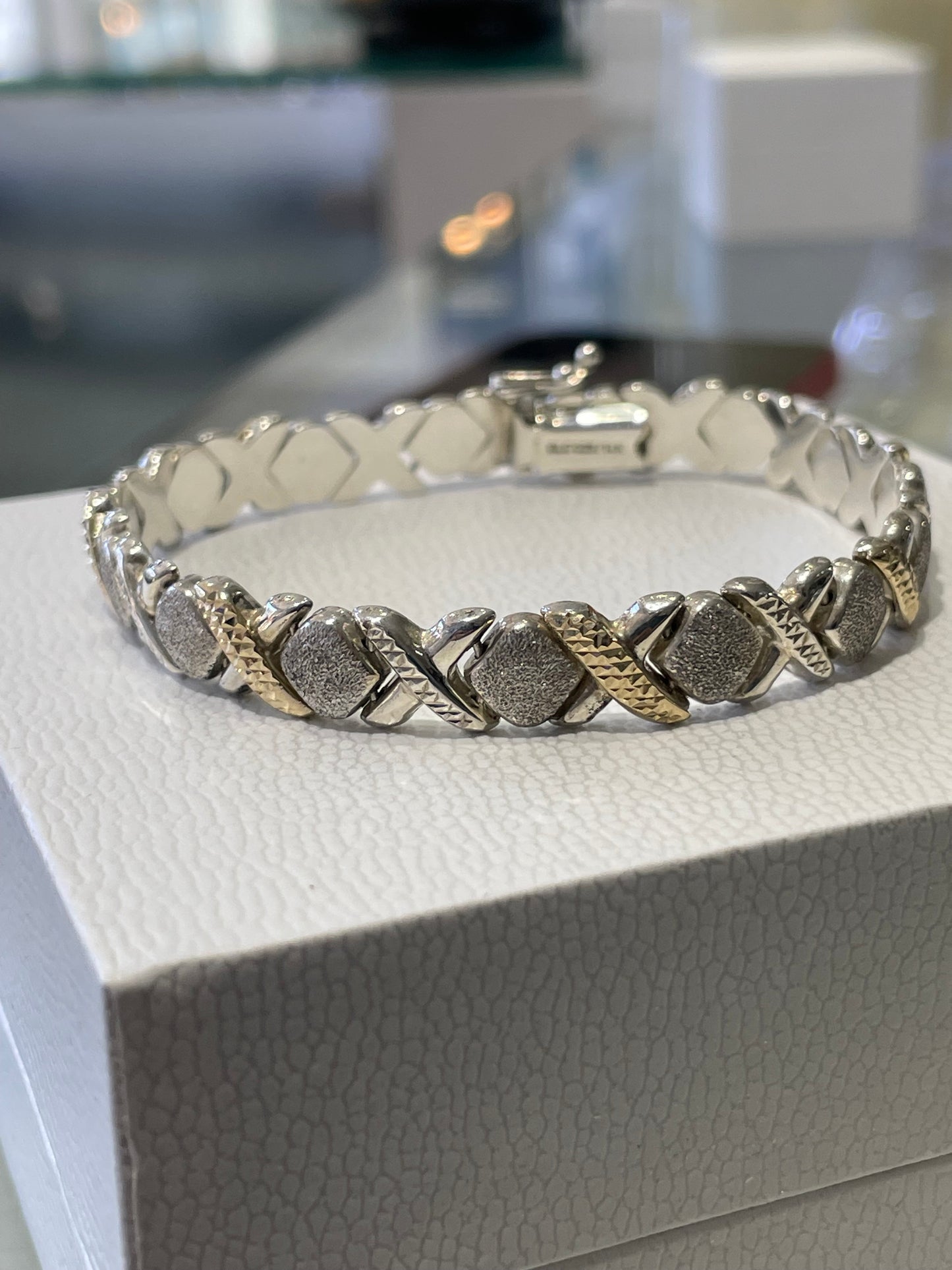 925 Sterling Silver & 14k Gold xo Hugs and kisses bracelet size 7.25”