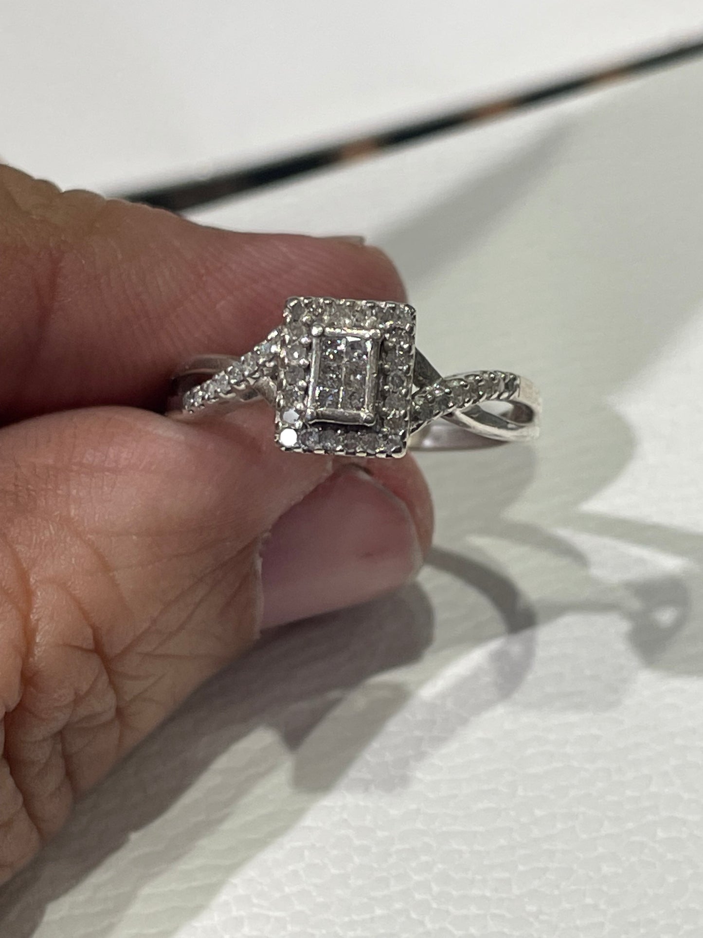 925 Sterling Silver Diamond Cluster Ring Size 8