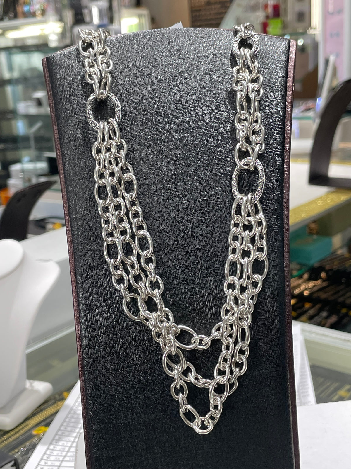 Designer Lyric 925 Sterling Silver Layered Open Link Toggle Lock Necklace