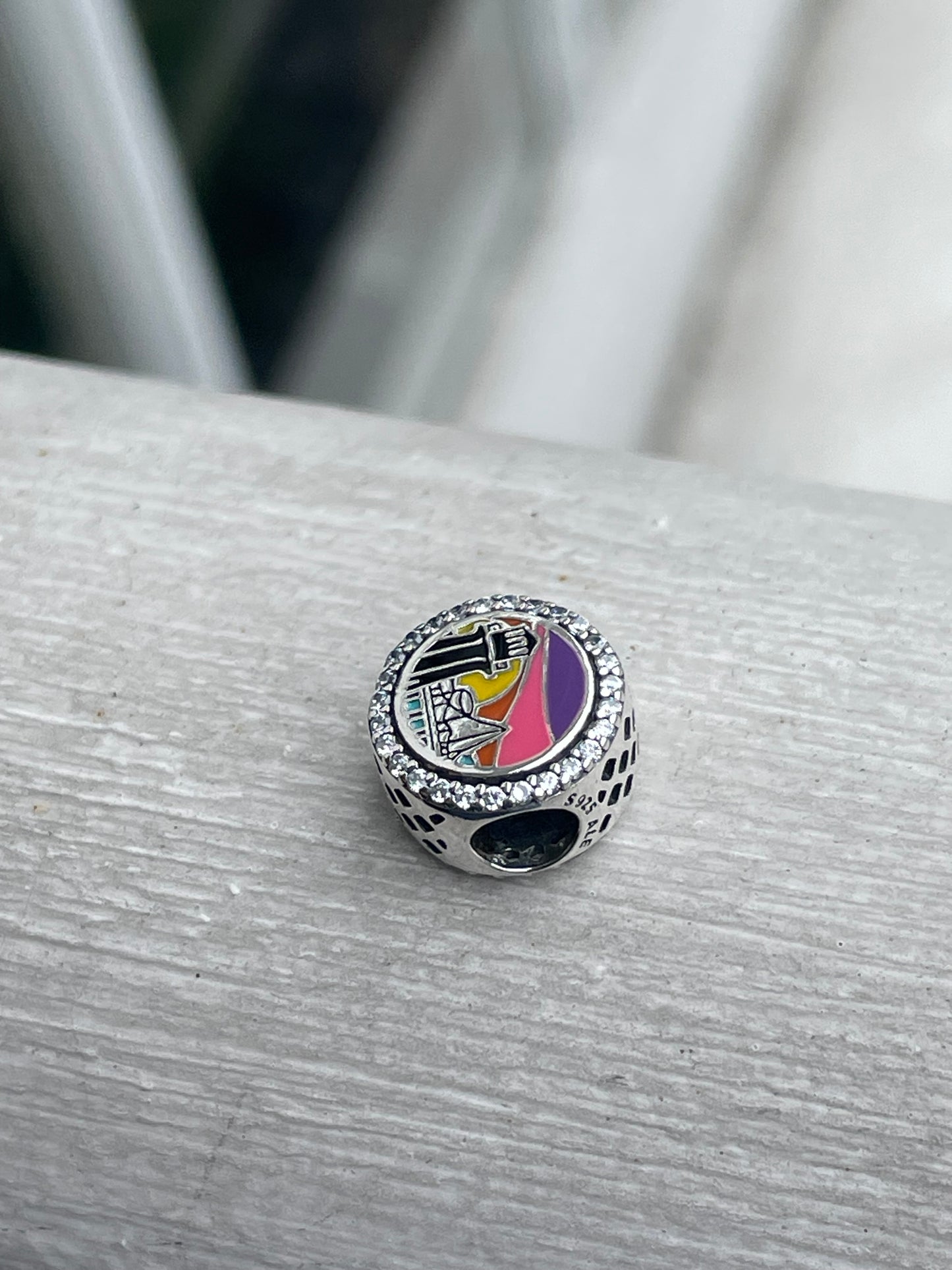 Pandora Sandusky Ohio State Exclusive Travel Signet Round Charm