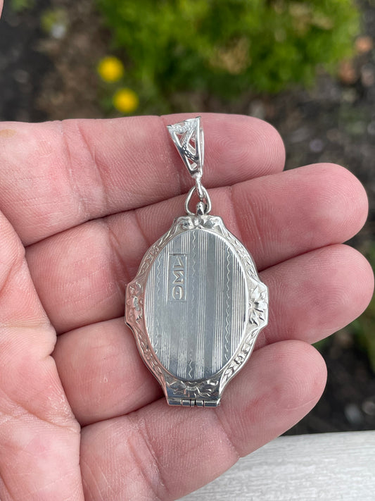 Antique 925 Sterling Silver Vertical Locket Pendant