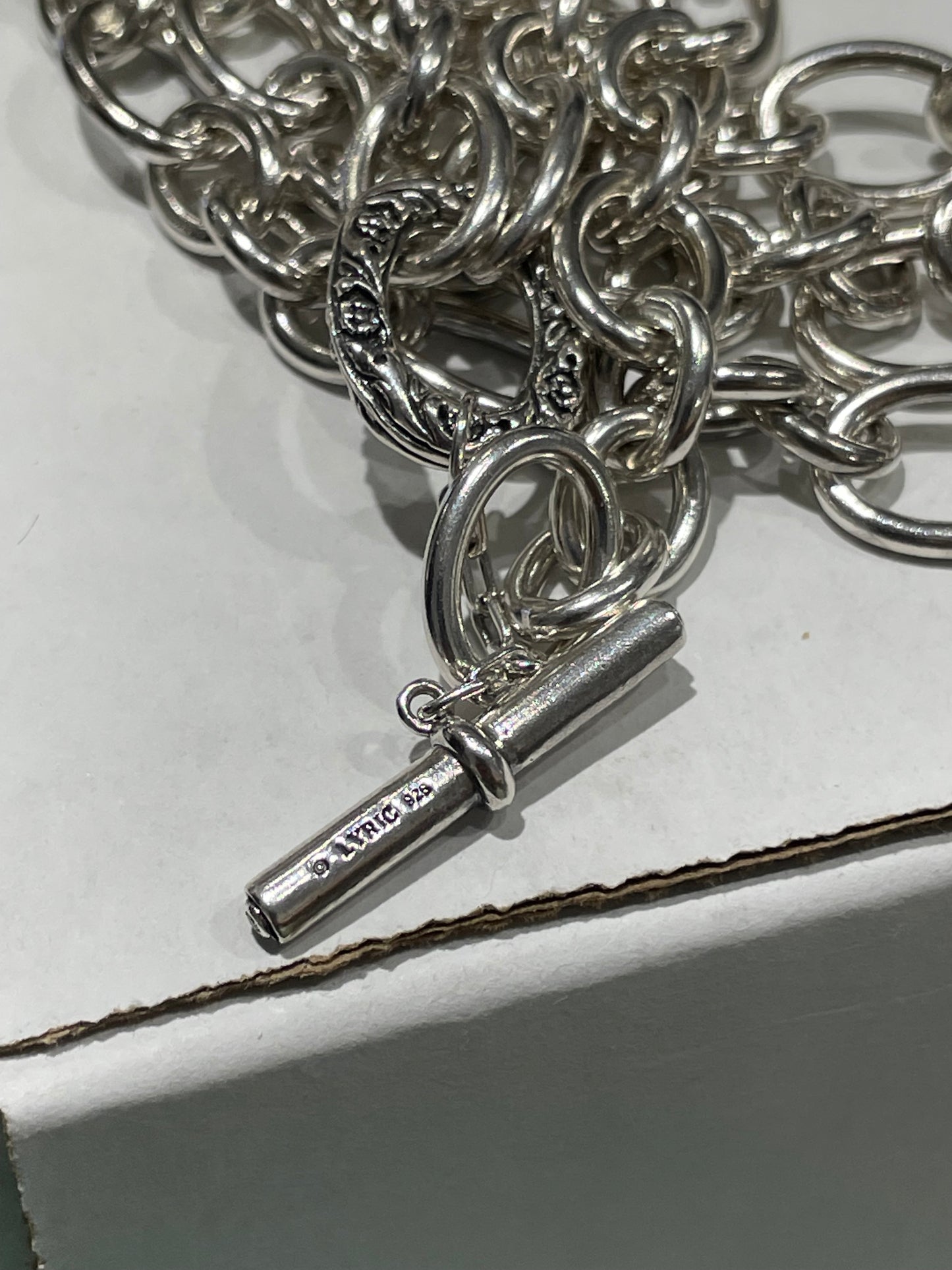 Designer Lyric 925 Sterling Silver Layered Open Link Toggle Lock Necklace