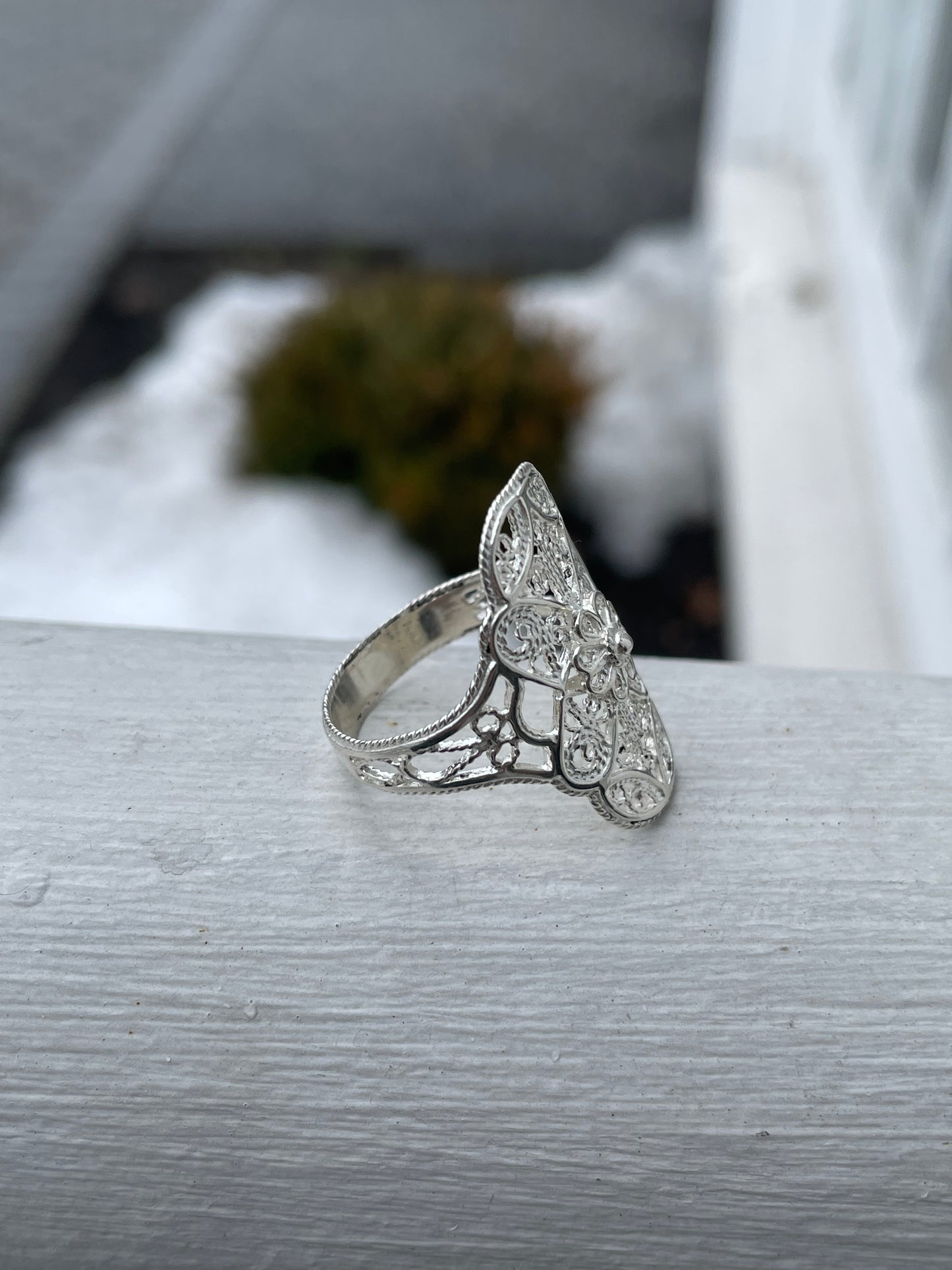 925 Sterling Silver Openwork  Filigree Ring Size 10 (K18)