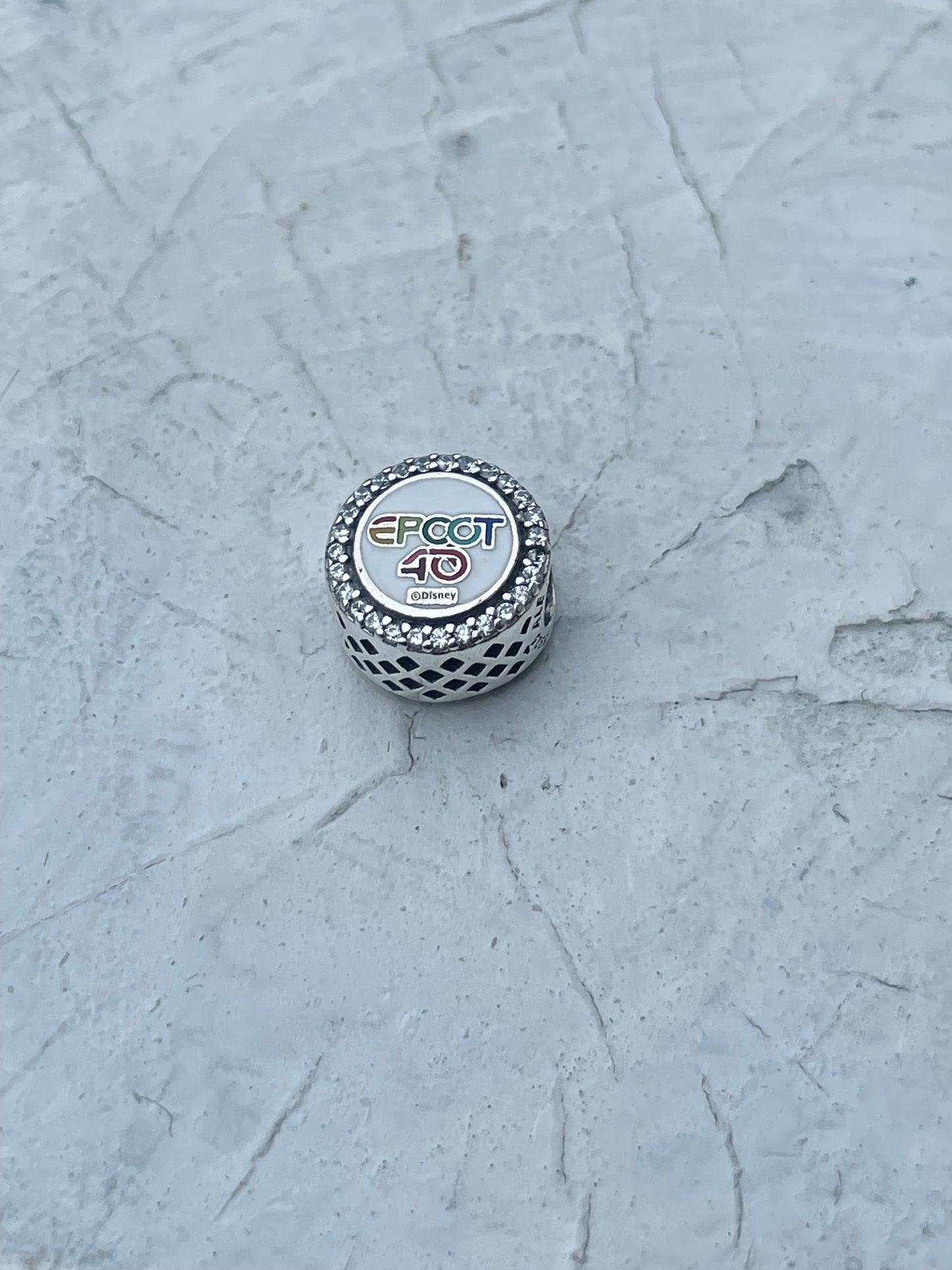 Pandora Disney Parks Exclusive 2024 Epcot 40 Celebration Specialty Charm