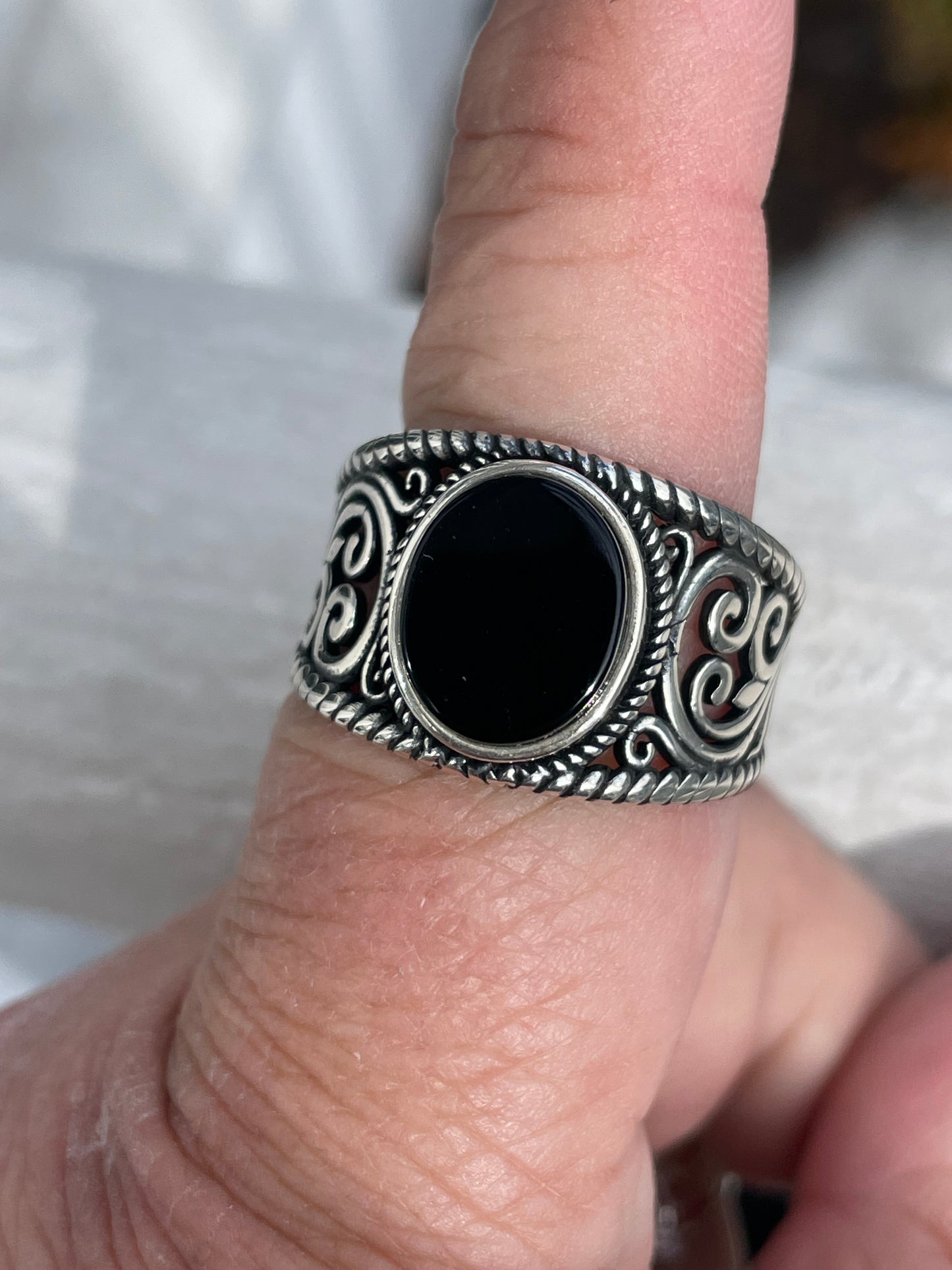 Designer IGI 925 Sterling Silver Openwork Cigar Band Onyx Ring Size 13