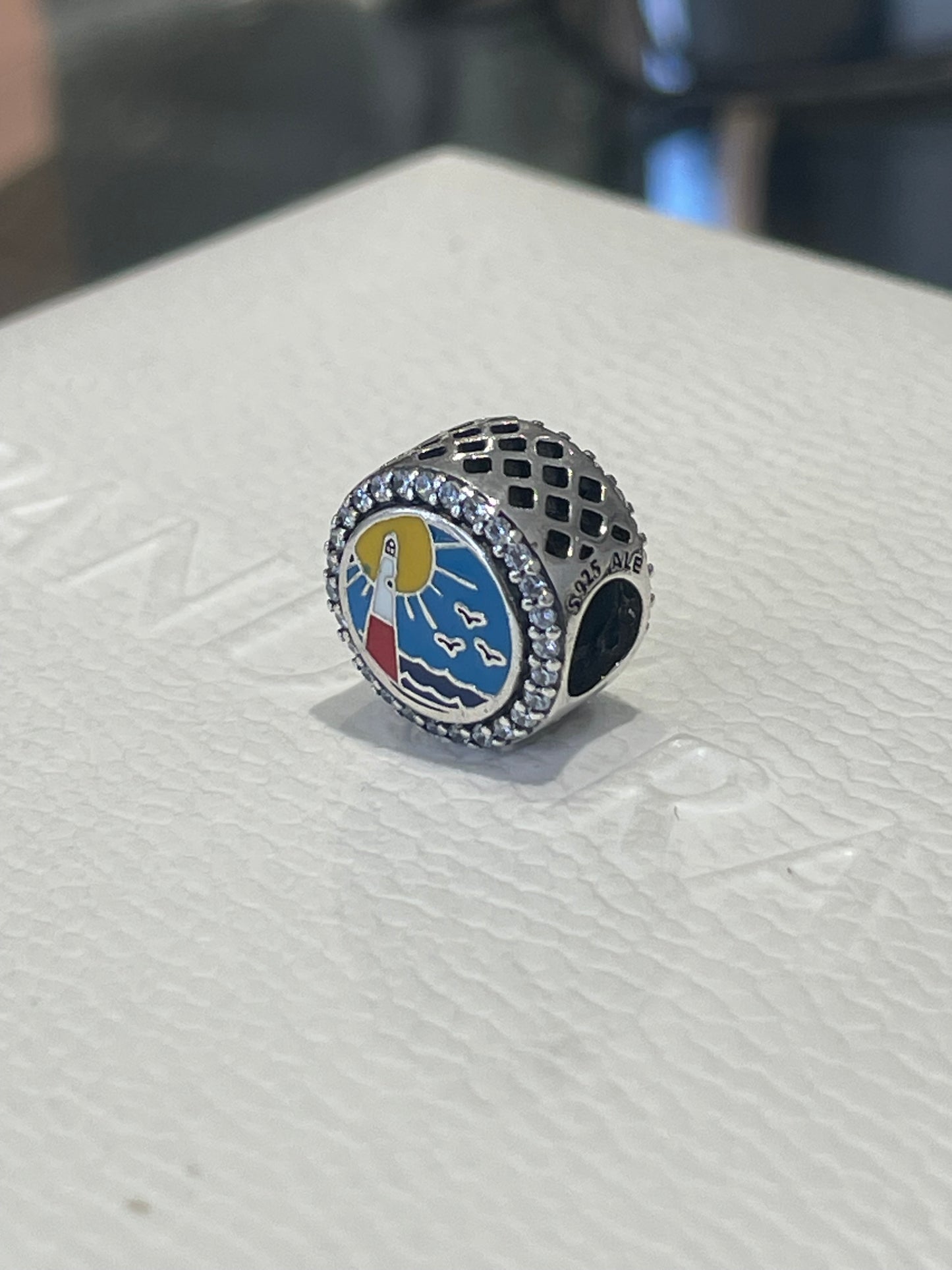 Pandora New York State Exclusive Long Island Travel Round Signet Charm