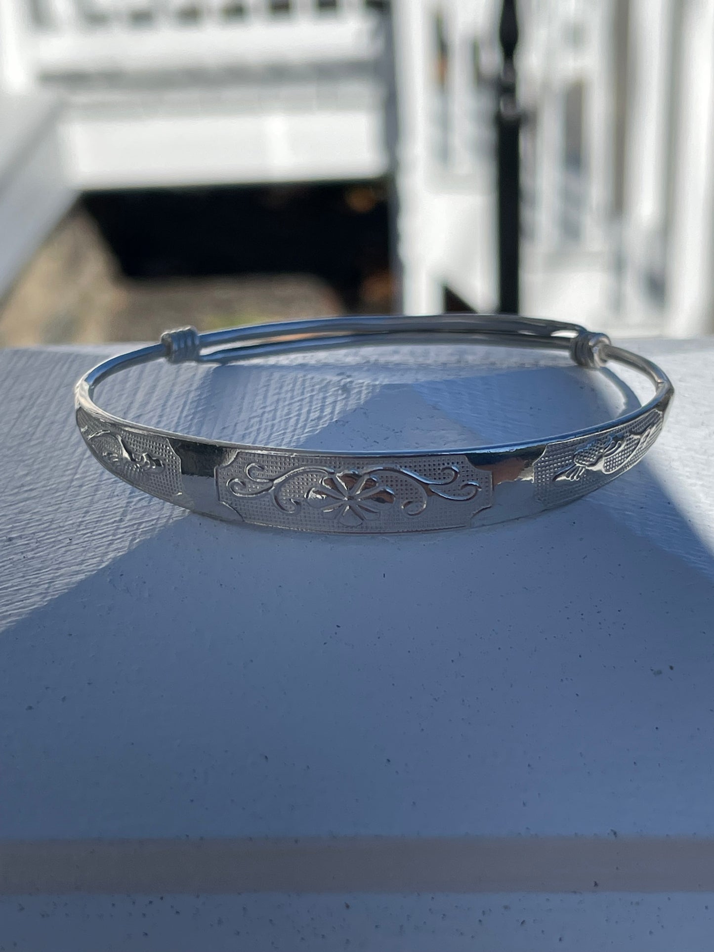 925 Sterling Silver Divine Flowers Expandable Bangle Bracelet