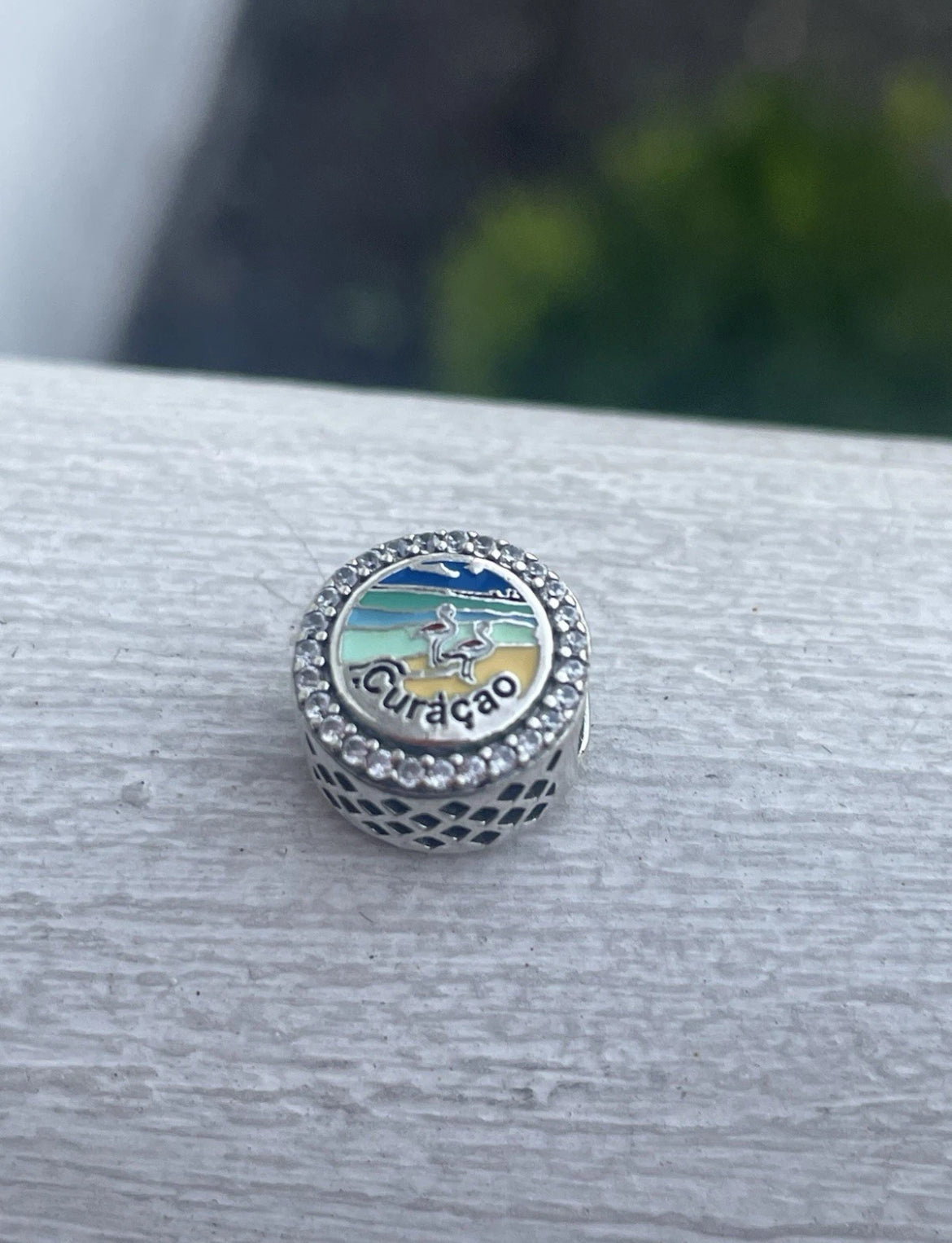 Pandora Curacao Round Signet Exclusive Charm