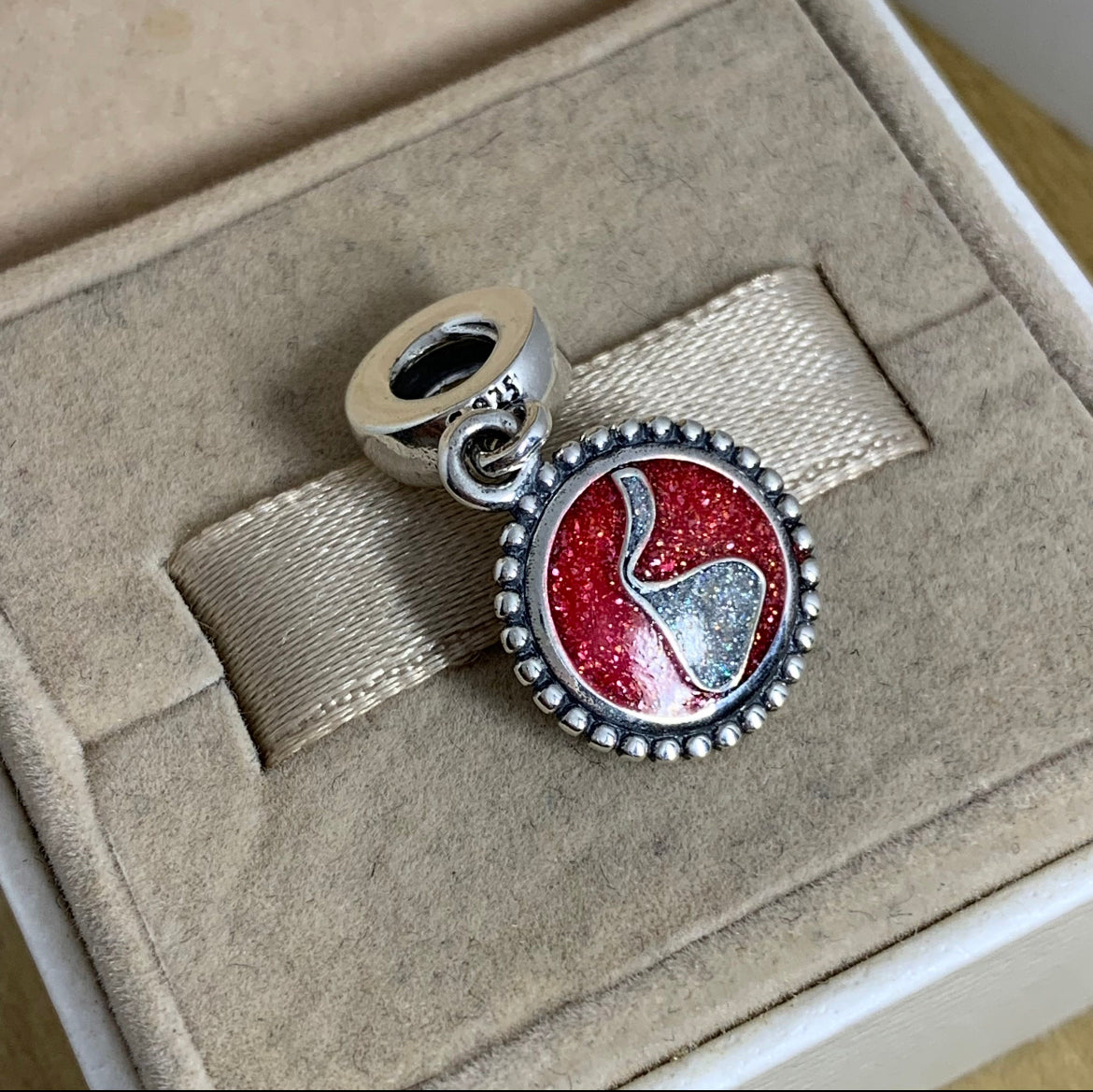 Pandora Hershey Pennsylvania Exclusive Hershey Kiss Logo Dangle Charm
