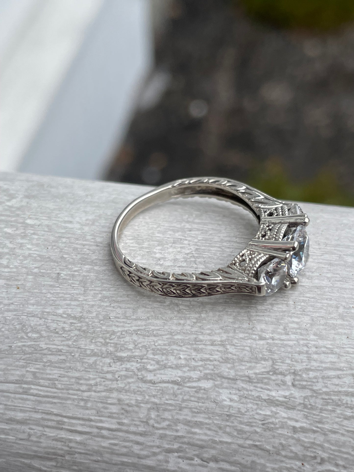 925 Sterling Silver Decorative Filigree Past Present Future Ring Size 10