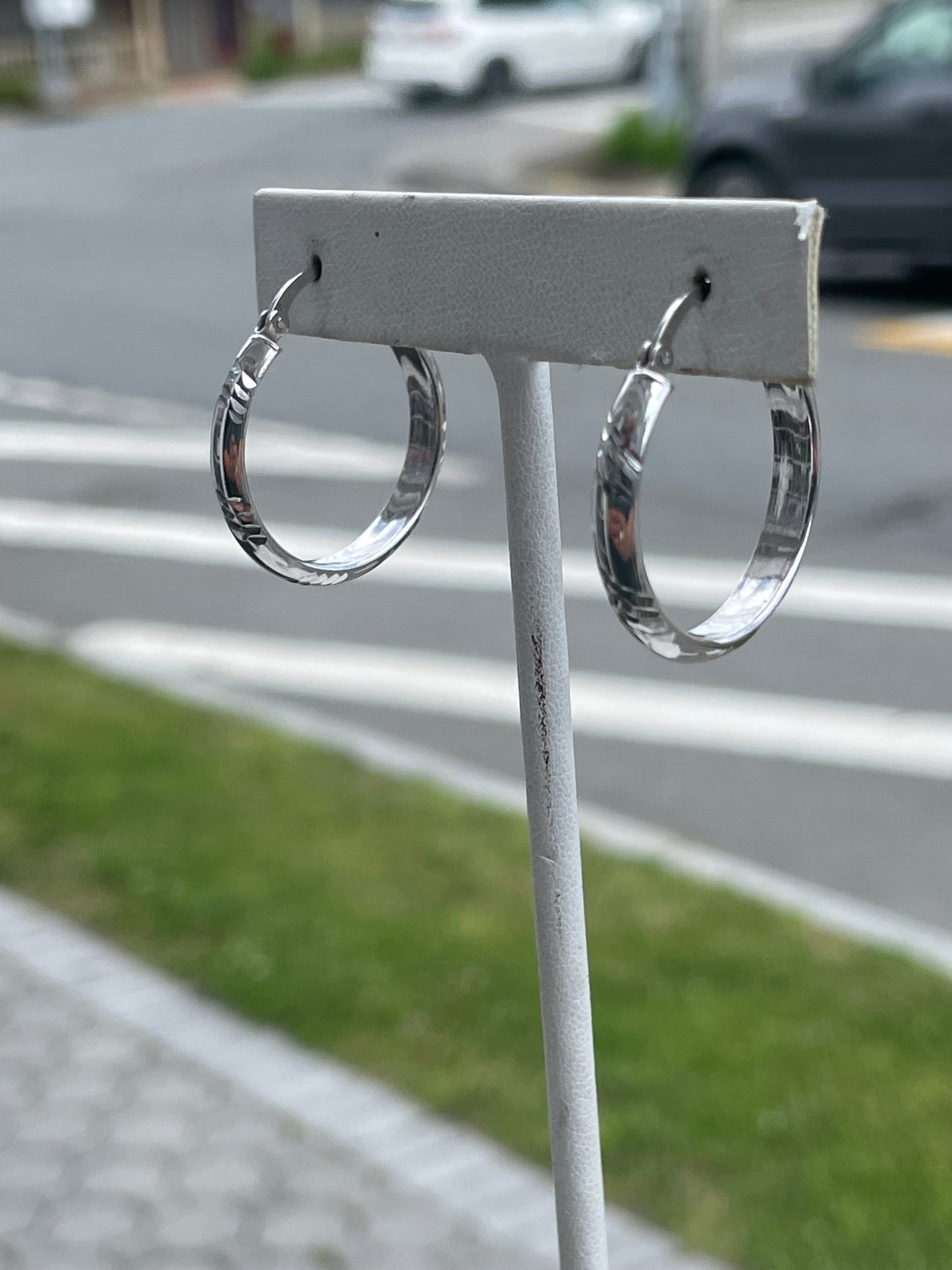 925 Sterling Silver Diamond Cut High Polish Hoop Earrings