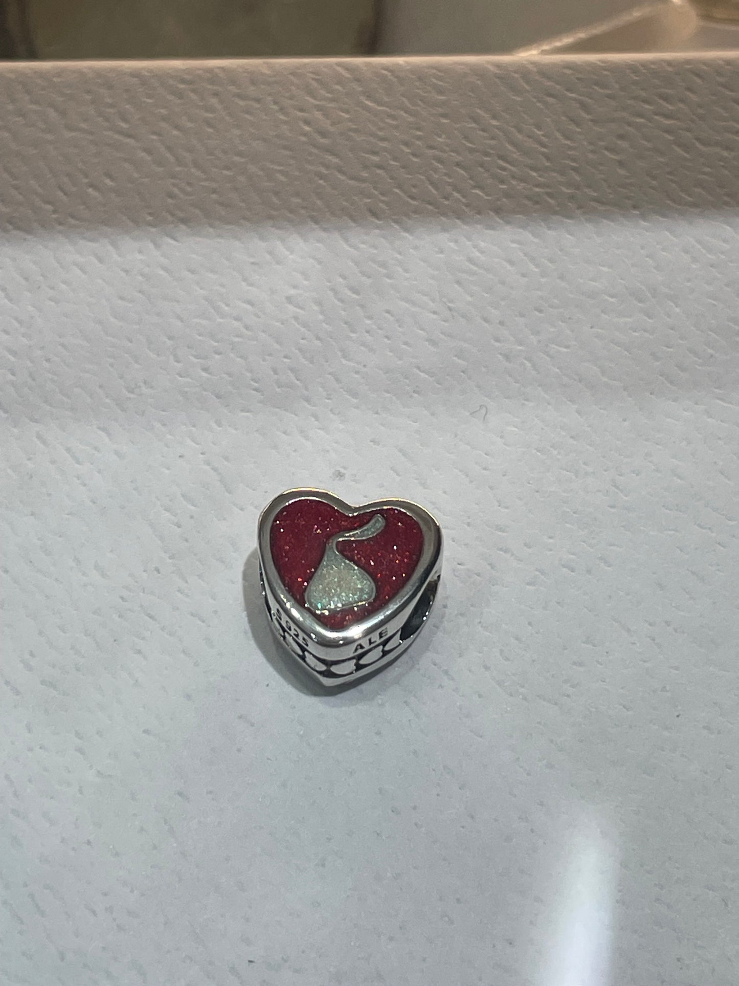Pandora Hershey Pennsylvania Exclusive Hershey Kiss Logo Heart Charm