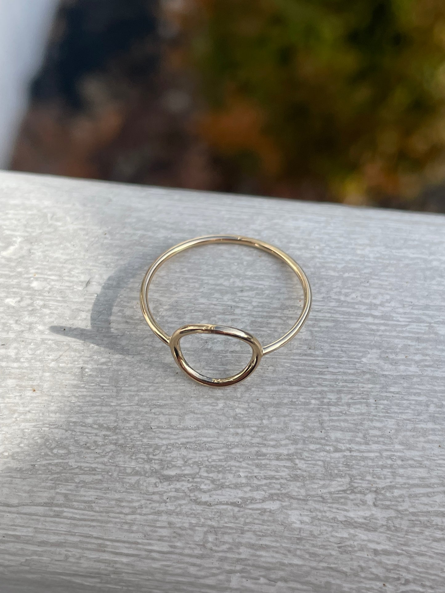 14k Gold Open Circle Lightweight Comfort Ring Size 7