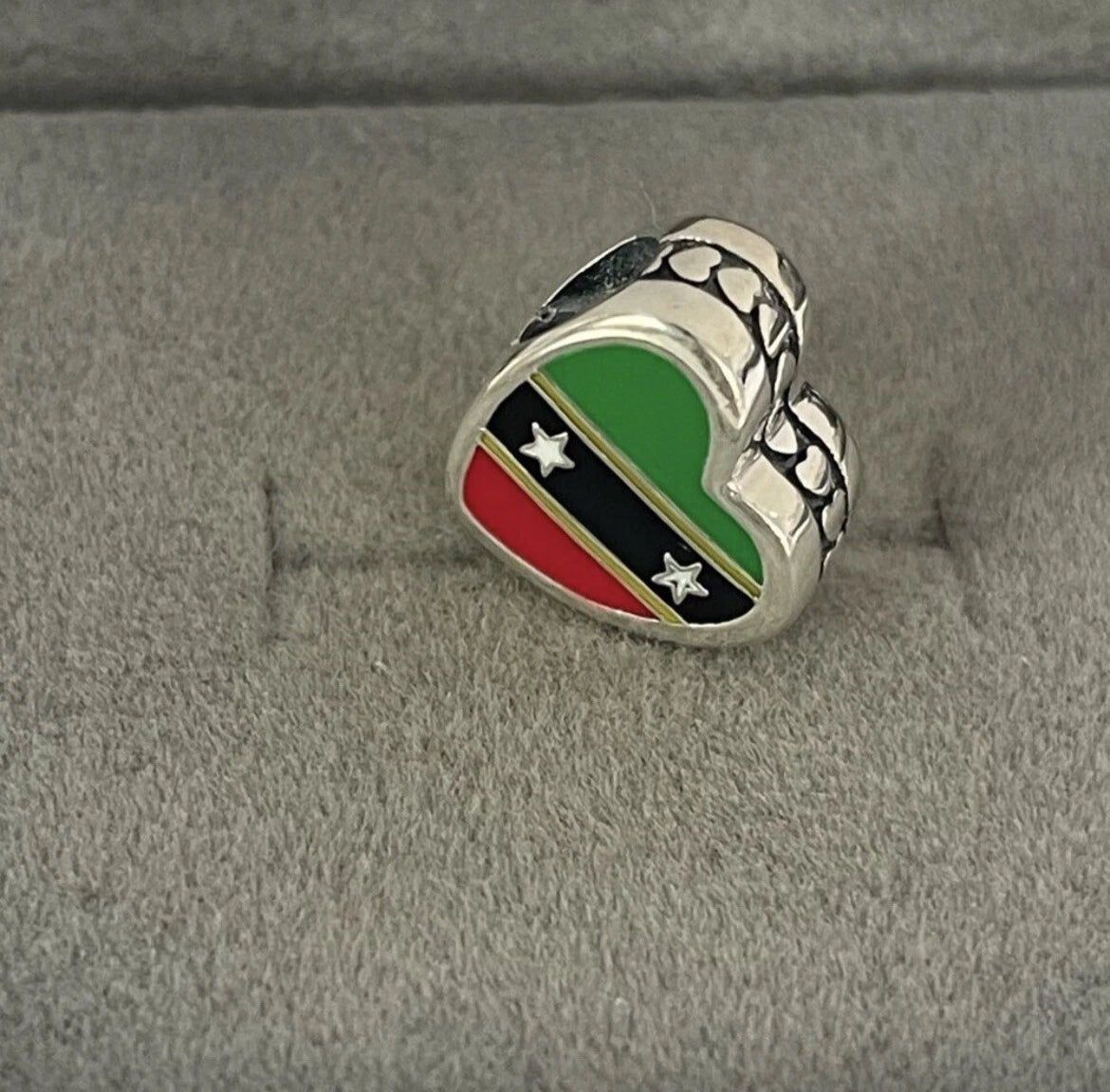 Pandora St. Kitts & Nevis Heart Flag Island Country Exclusive Travel Vacation Charm