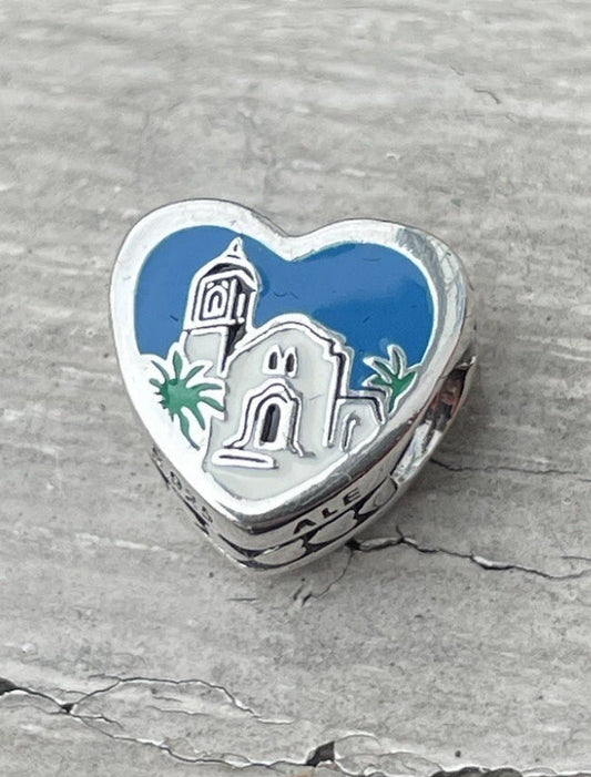 Pandora Mexico Country Exclusive Scenic Heart Charm