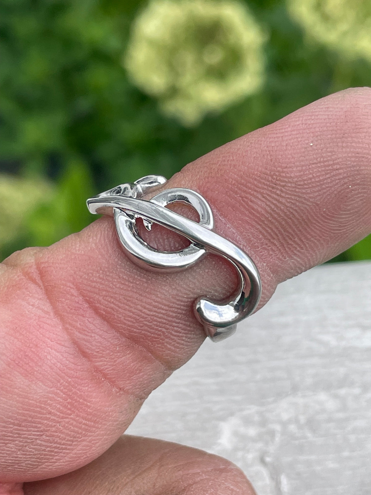 925 Sterling Silver Curved G-Clef Music Note Band Ring Size 7