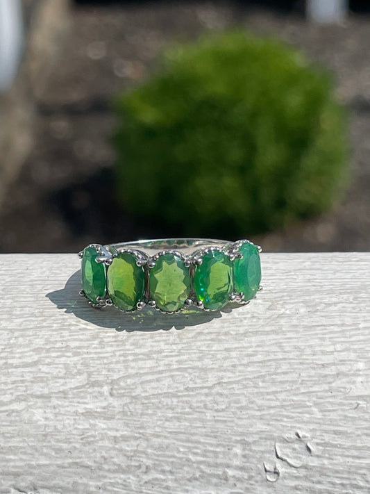 925 Sterling Silver Green AB Crystal Band Ring Size 7