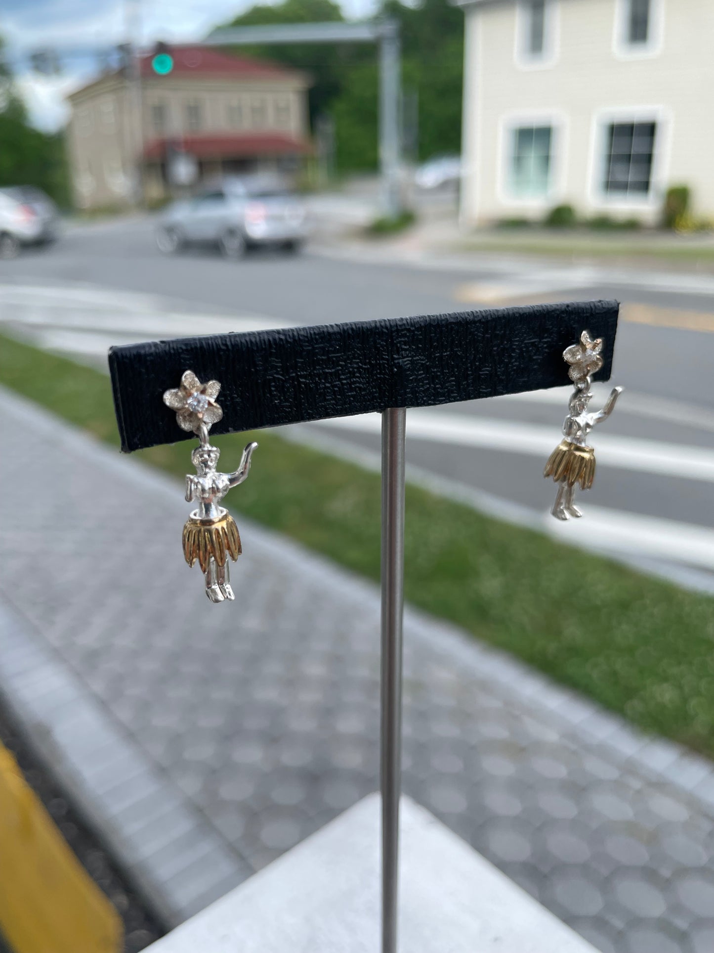925 Sterling Silver & Vermeil Hula Dancing Girls Dangle Earrings