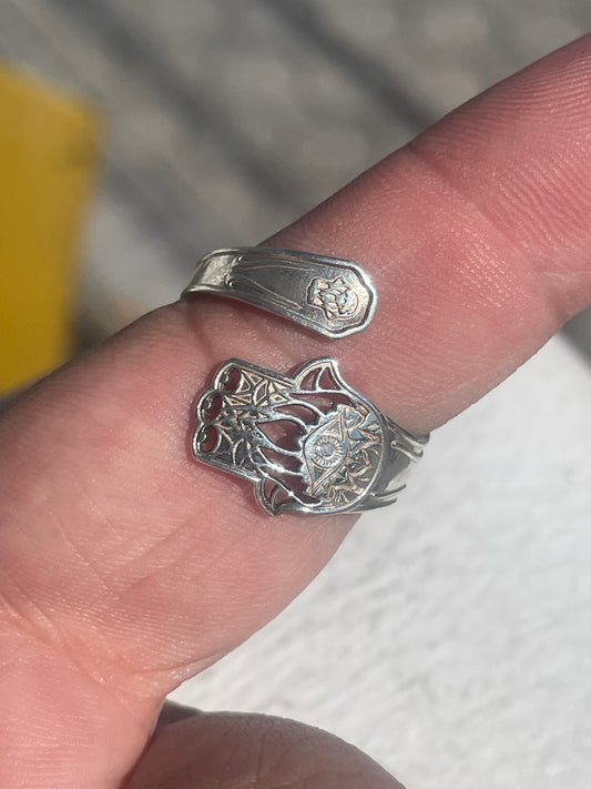 Alex and Ani 925 Sterling Silver Wraparound Hamsa Ring