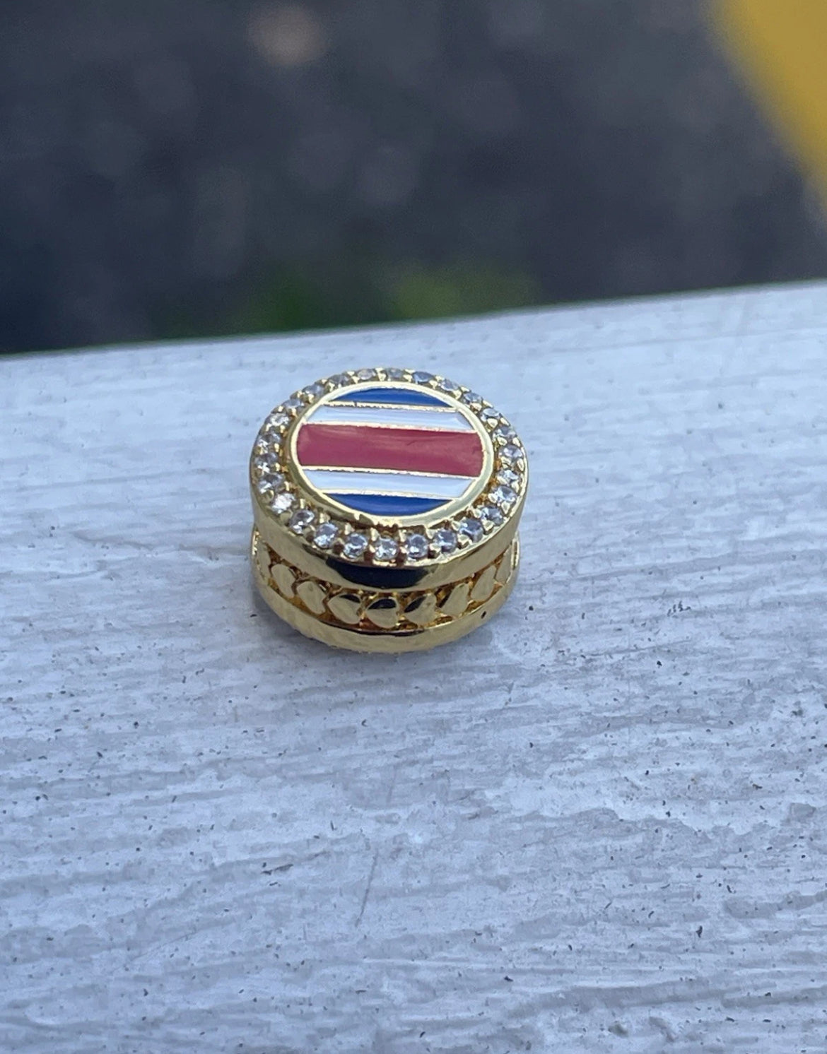 Pandora Costa Rica Country Flag Exclusive Gold Shine Travel Signet Charm