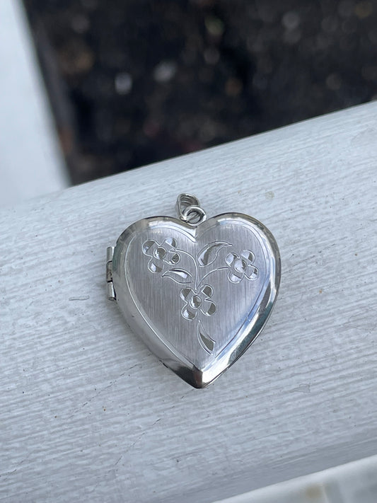 925 Sterling Silver Ladies Heart Flower Locket Charm Pendant