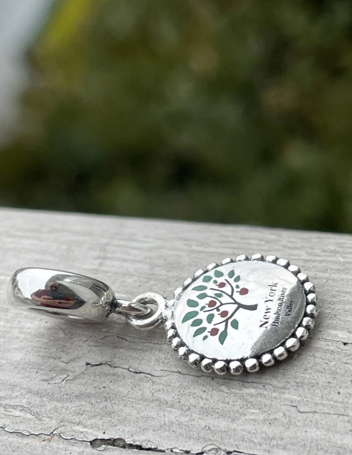 Pandora Hudson Valley New York Exclusive Upstate NY apple tree logo charm