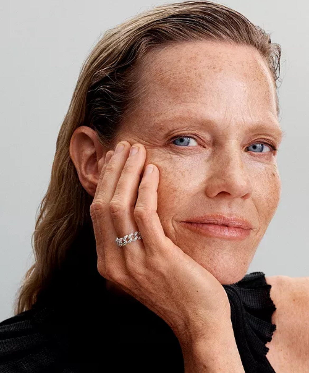 Pandora Sparkling Cuban Link Ring