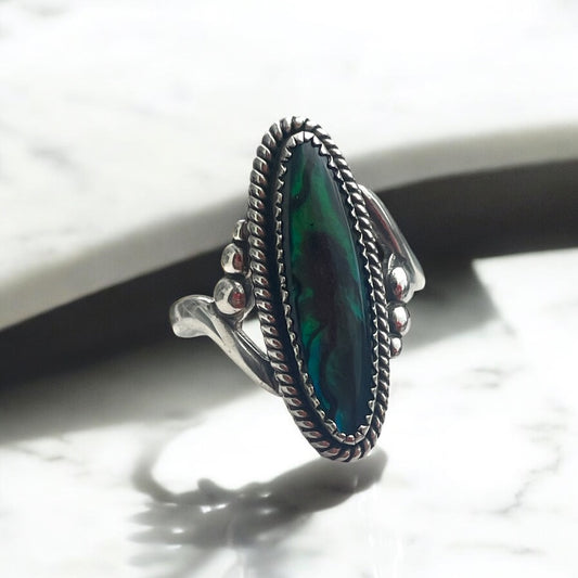 925 Sterling Silver Green Elongated Abalone Ring Size 8