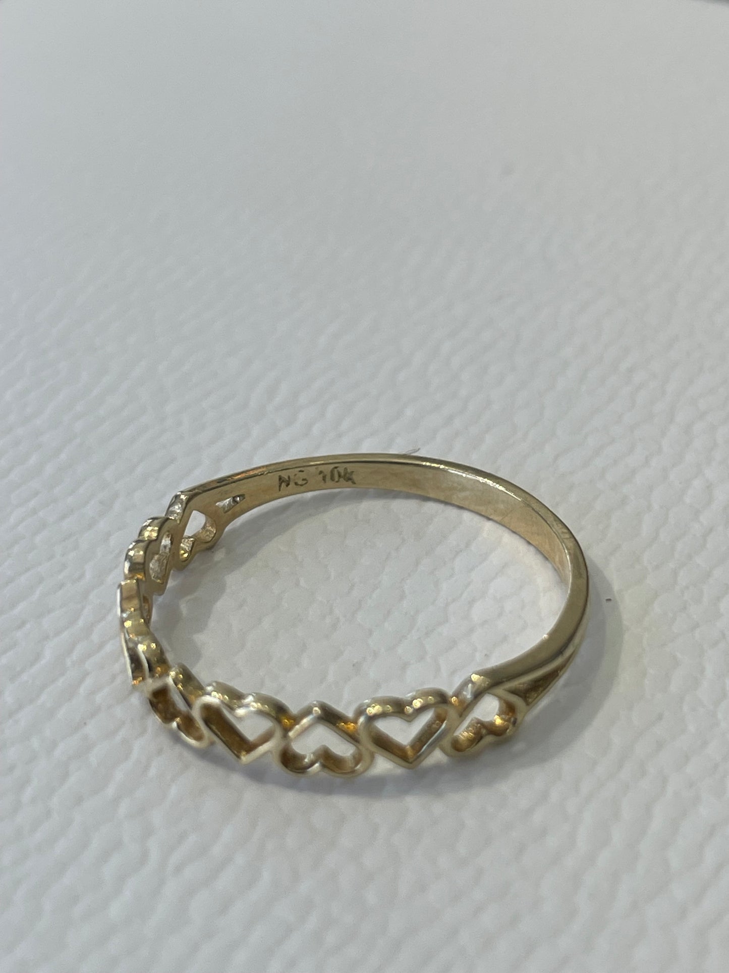 10k Gold Open Hearts Band Ring Size 7