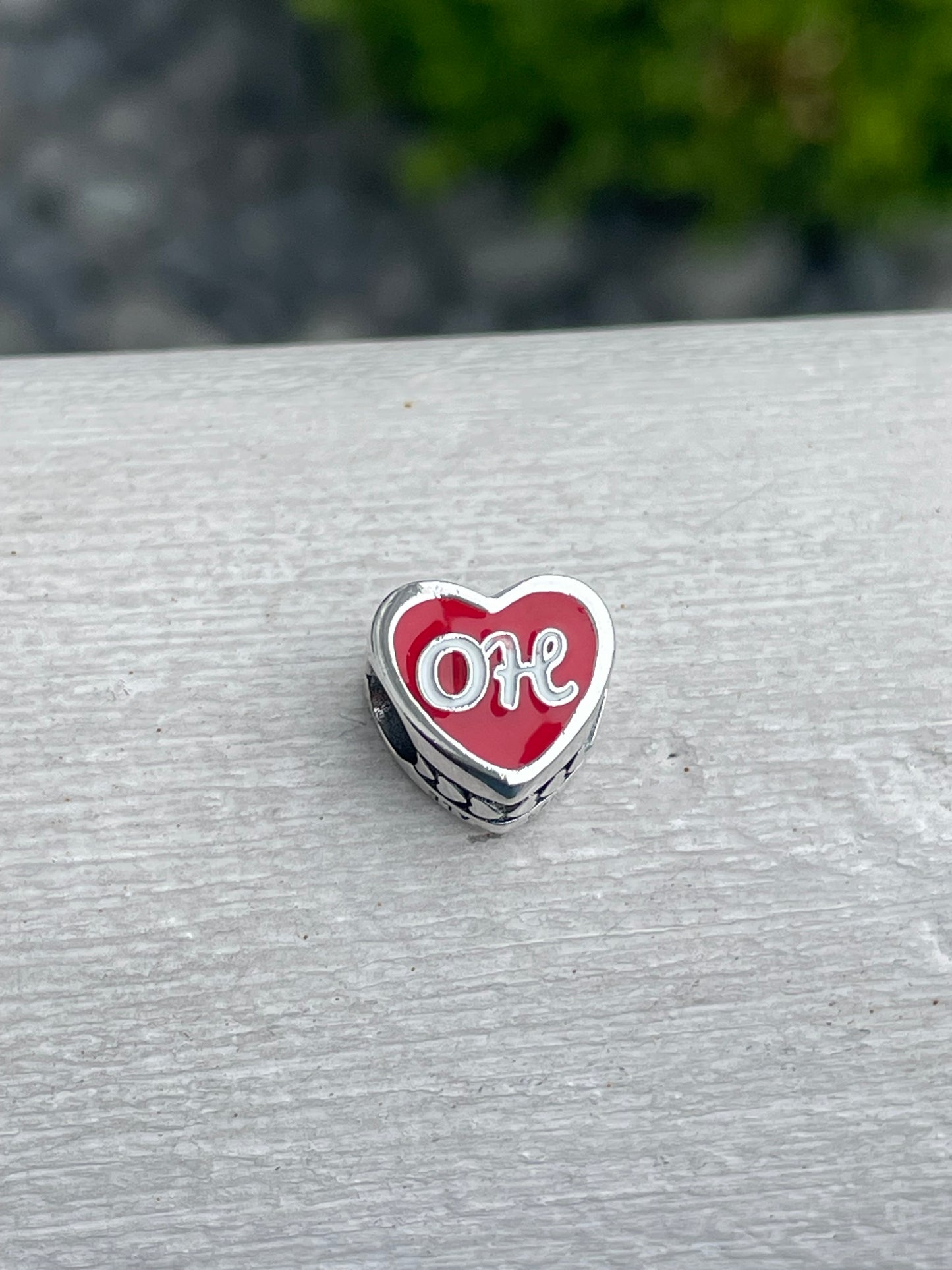 Pandora Ohio State Exclusive Travel Heart Charm