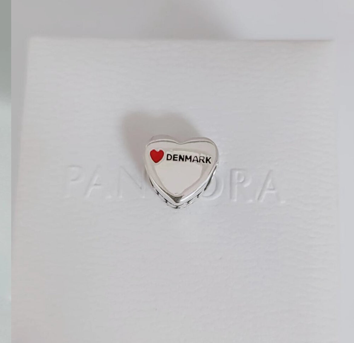 Pandora Denmark Country Exclusive Heart Flag Charm
