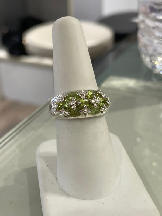 925 Sterling Silver Peridot Cluster Band Ring Size 7