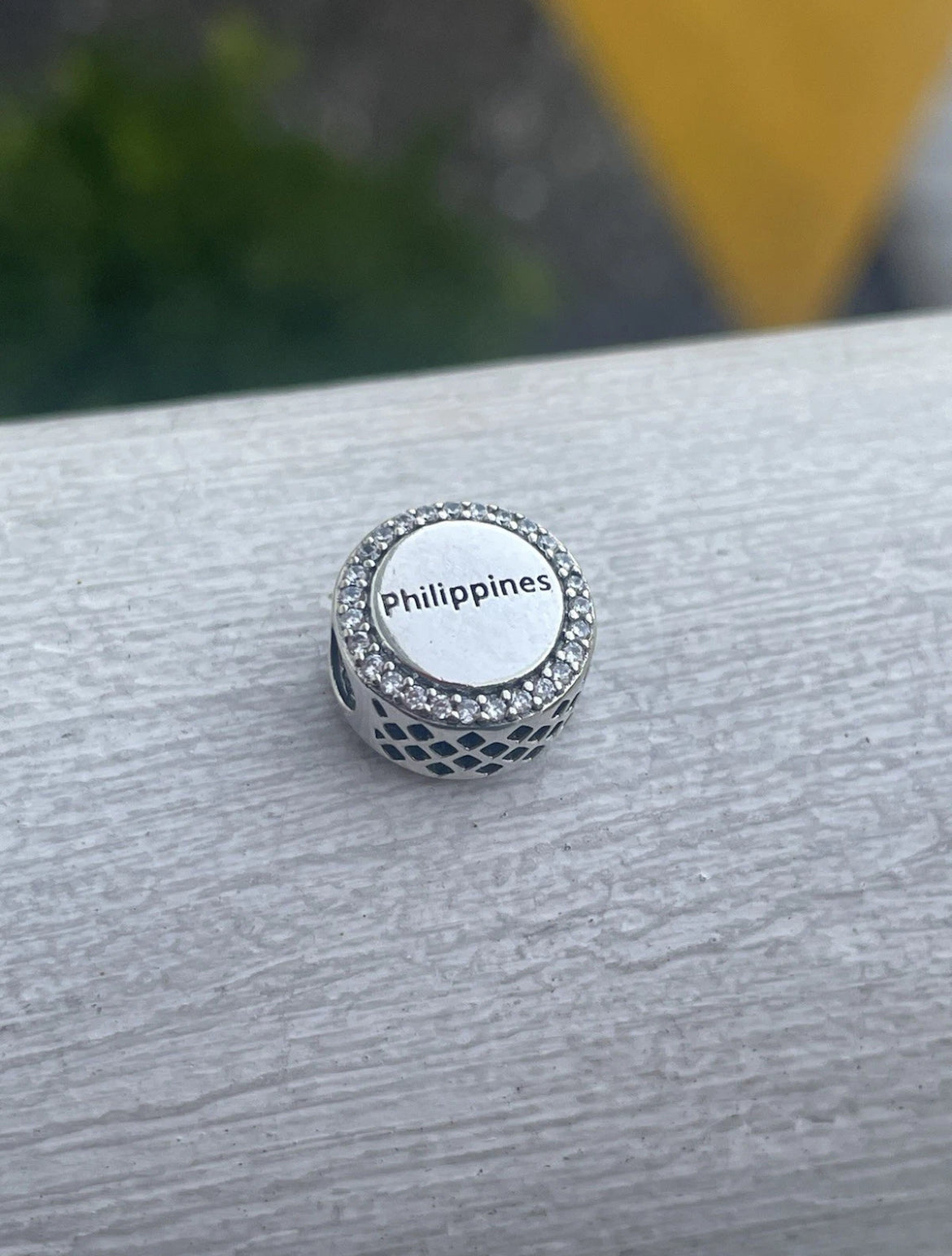 Pandora Philippines Exclusive Country Flag Round Signet Charm
