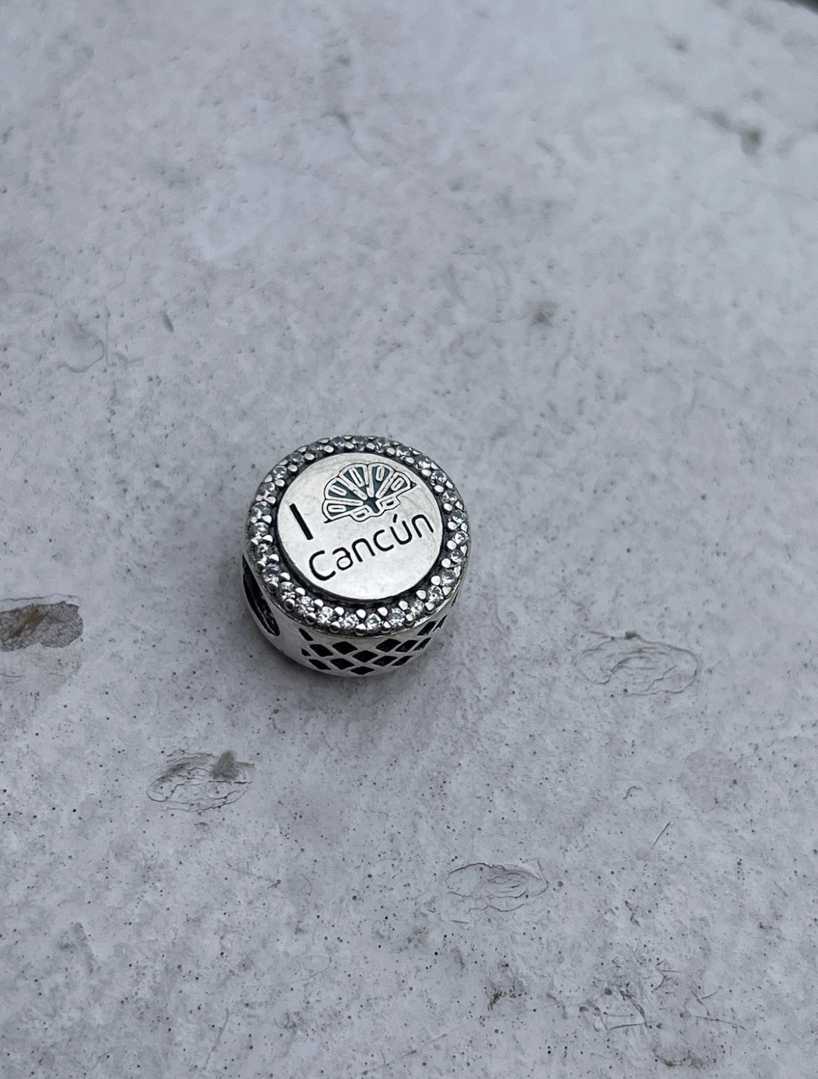 Pandora Cancun Mexico Exclusive Destination Vacation Travel Signet Charm