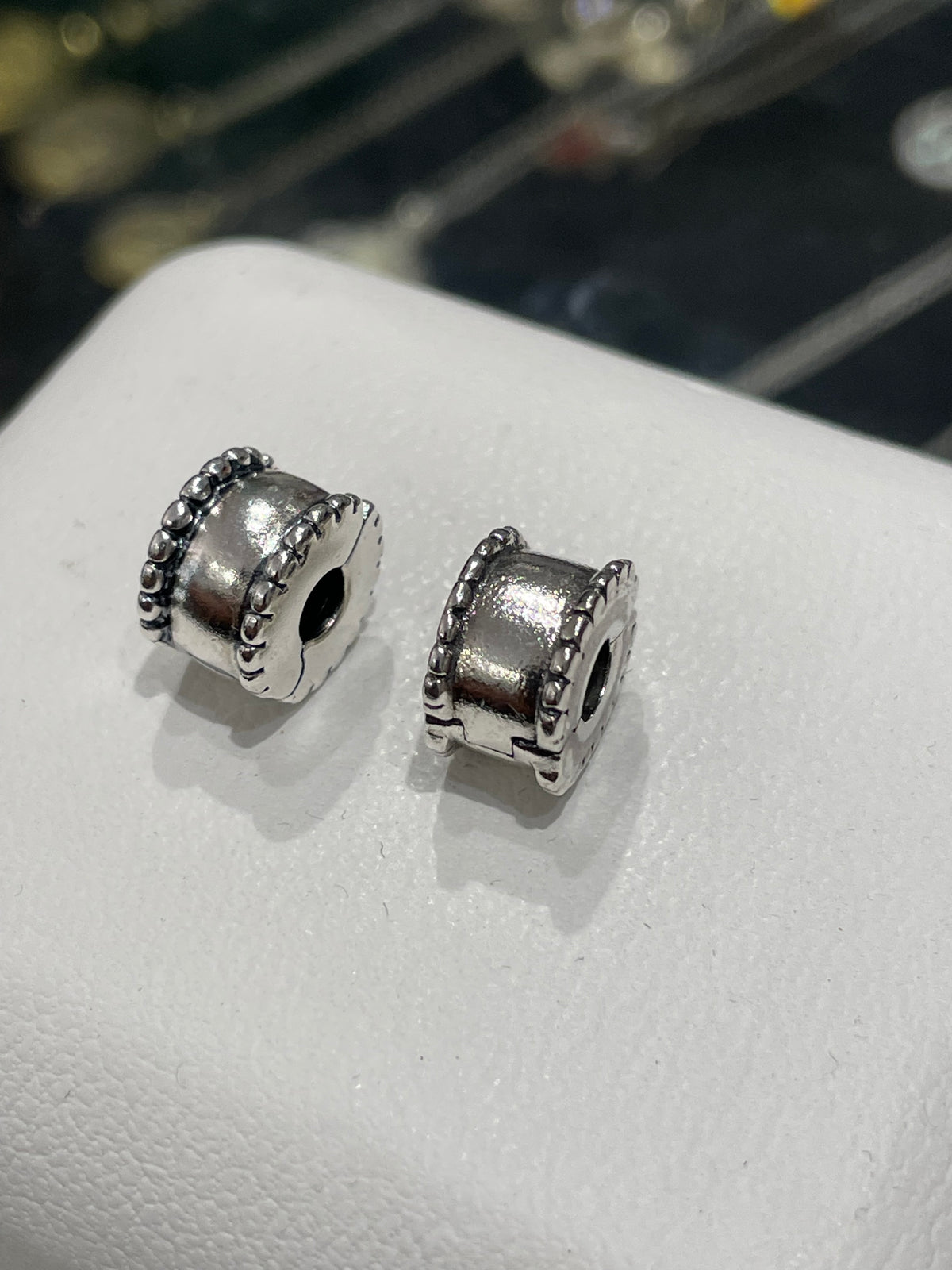 Retired Pandora x2 Silver Beveled Matching Clips Lot