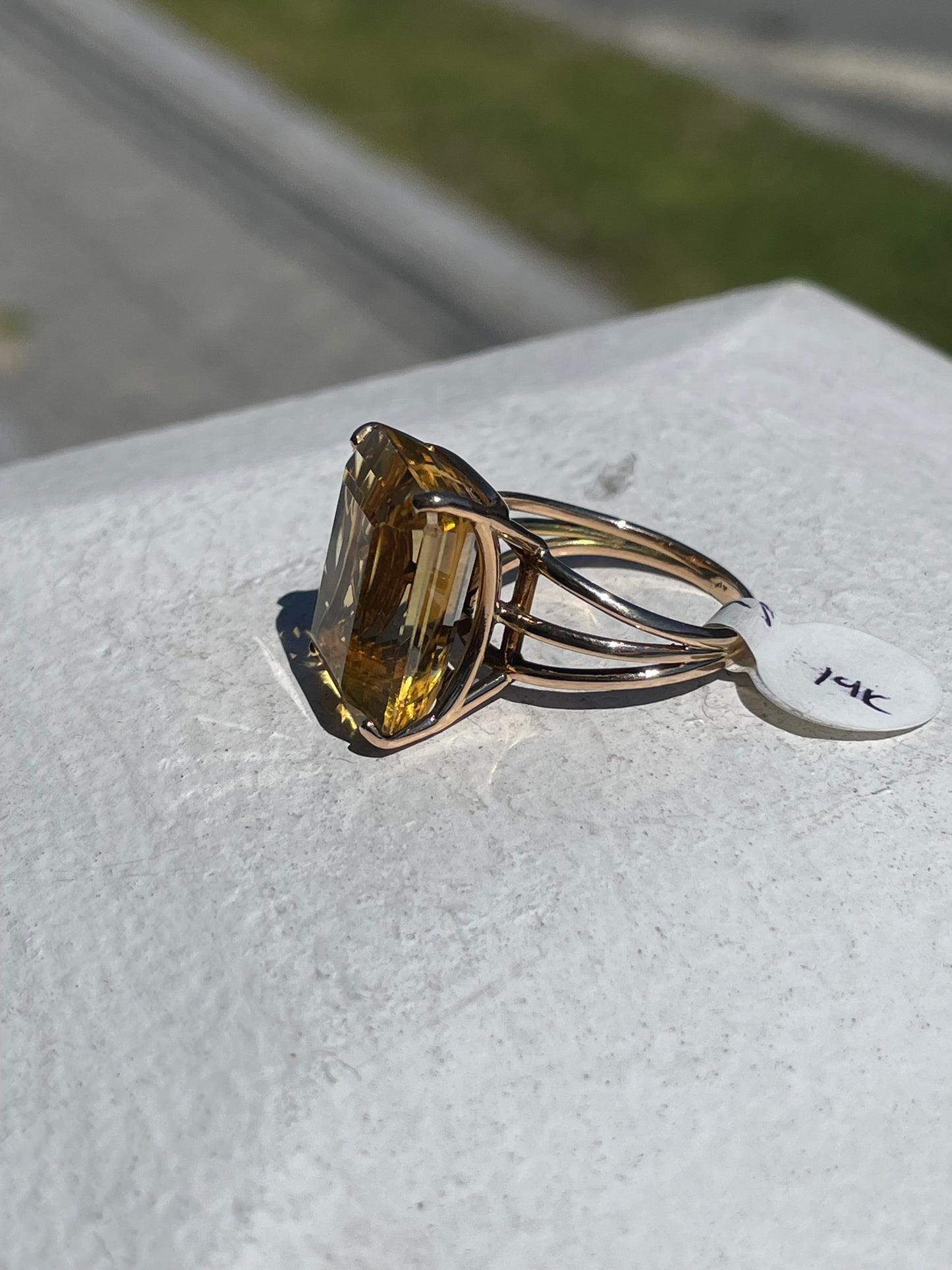 14k Gold Natural 25.0ct Citrine Cocktail Ring