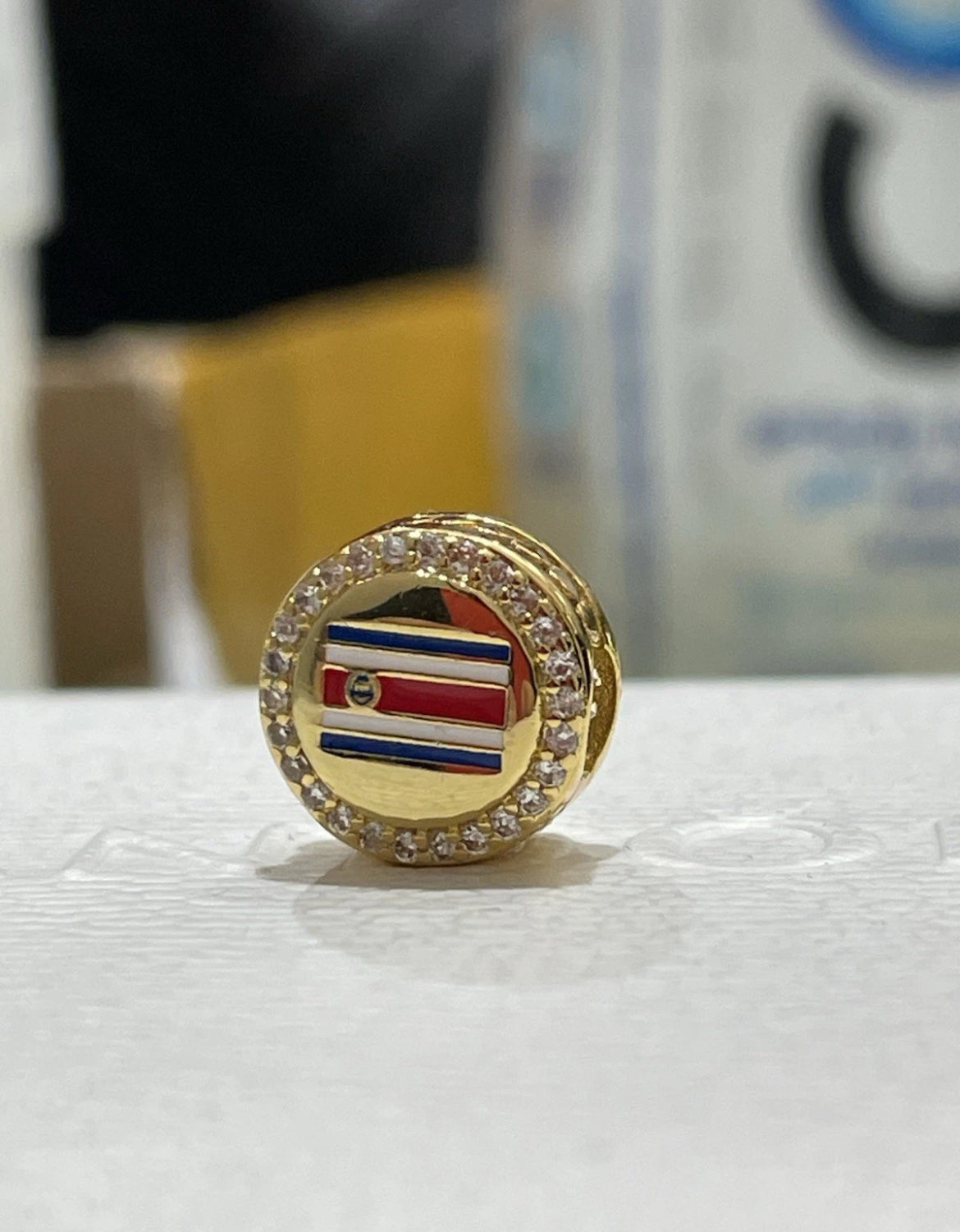 Pandora Costa Rica Country Flag Exclusive Gold Shine Travel Signet Charm