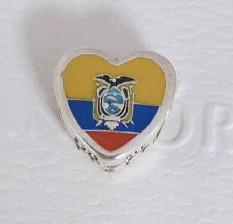Pandora Ecuador Country Heart Flag Exclusive Travel Charm