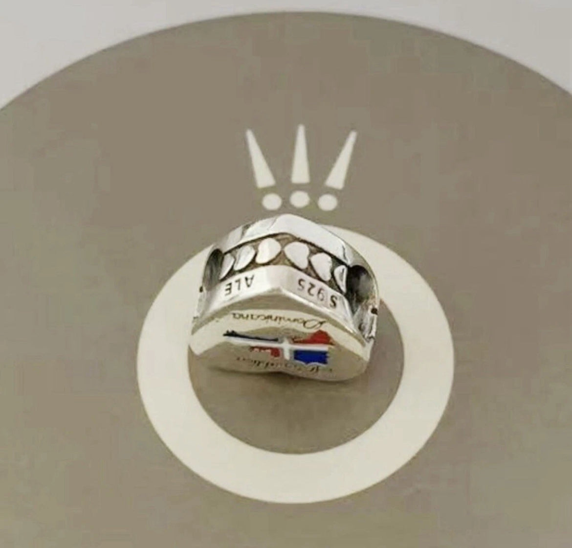 Pandora Dominican Republic Country Exclusive Map Flag Heart Travel Charm