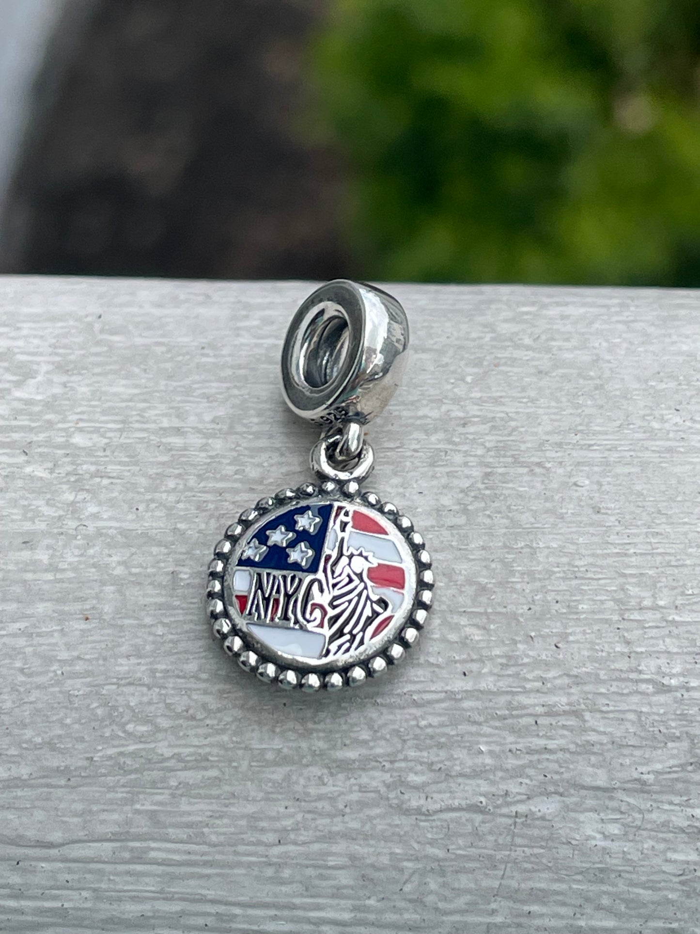 PANDORA New York City NYC Statue of Liberty USA Flag Dangle Moments Charm