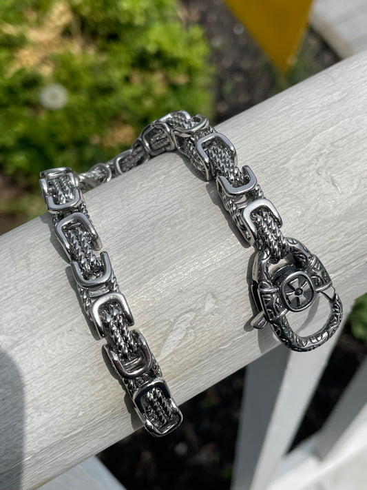 Stainless Steel Iron Cross Link Bracelet 8.5”