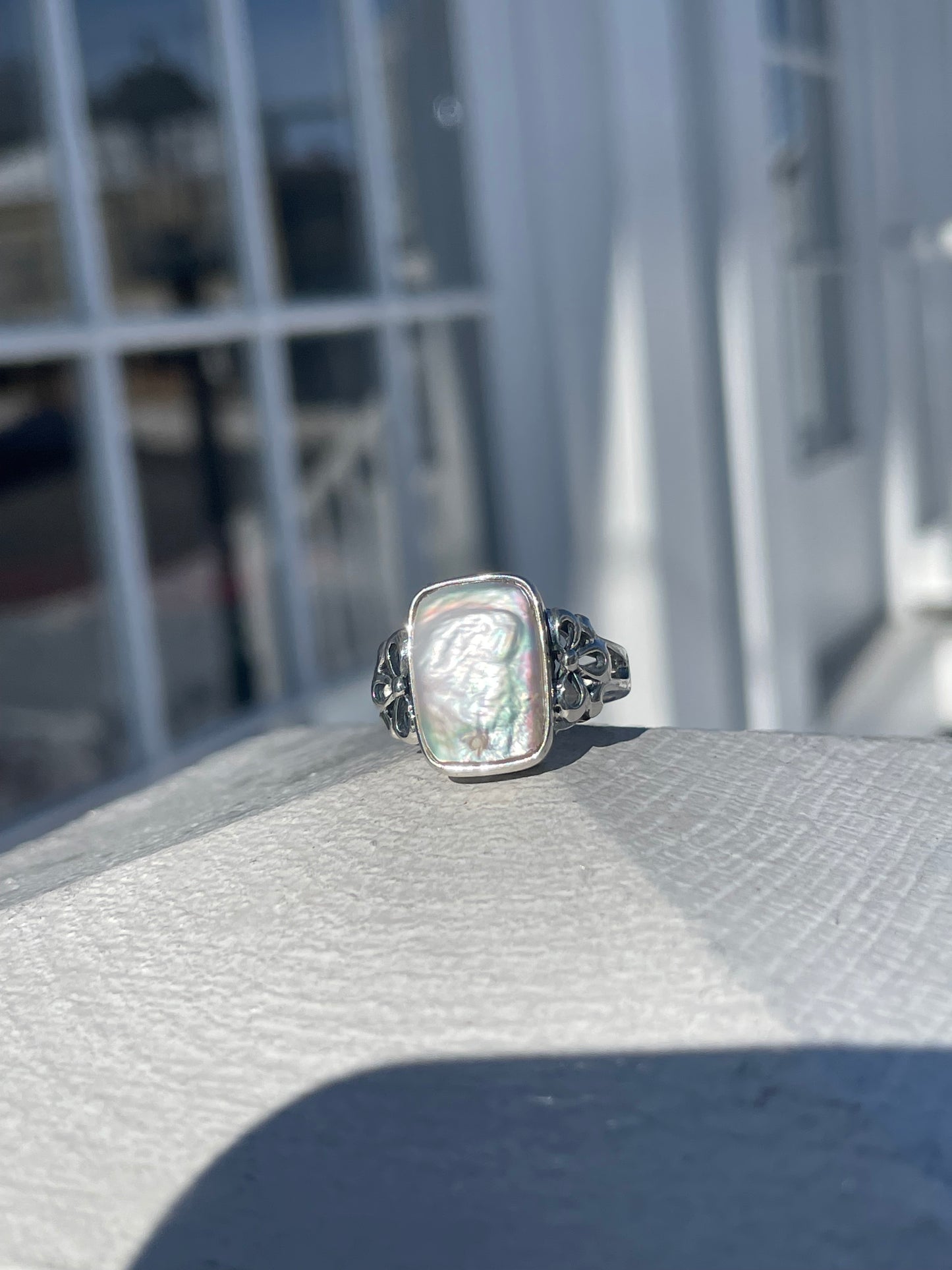 Mother of Pearl Signet 925 Sterling Silver Ring Size 7