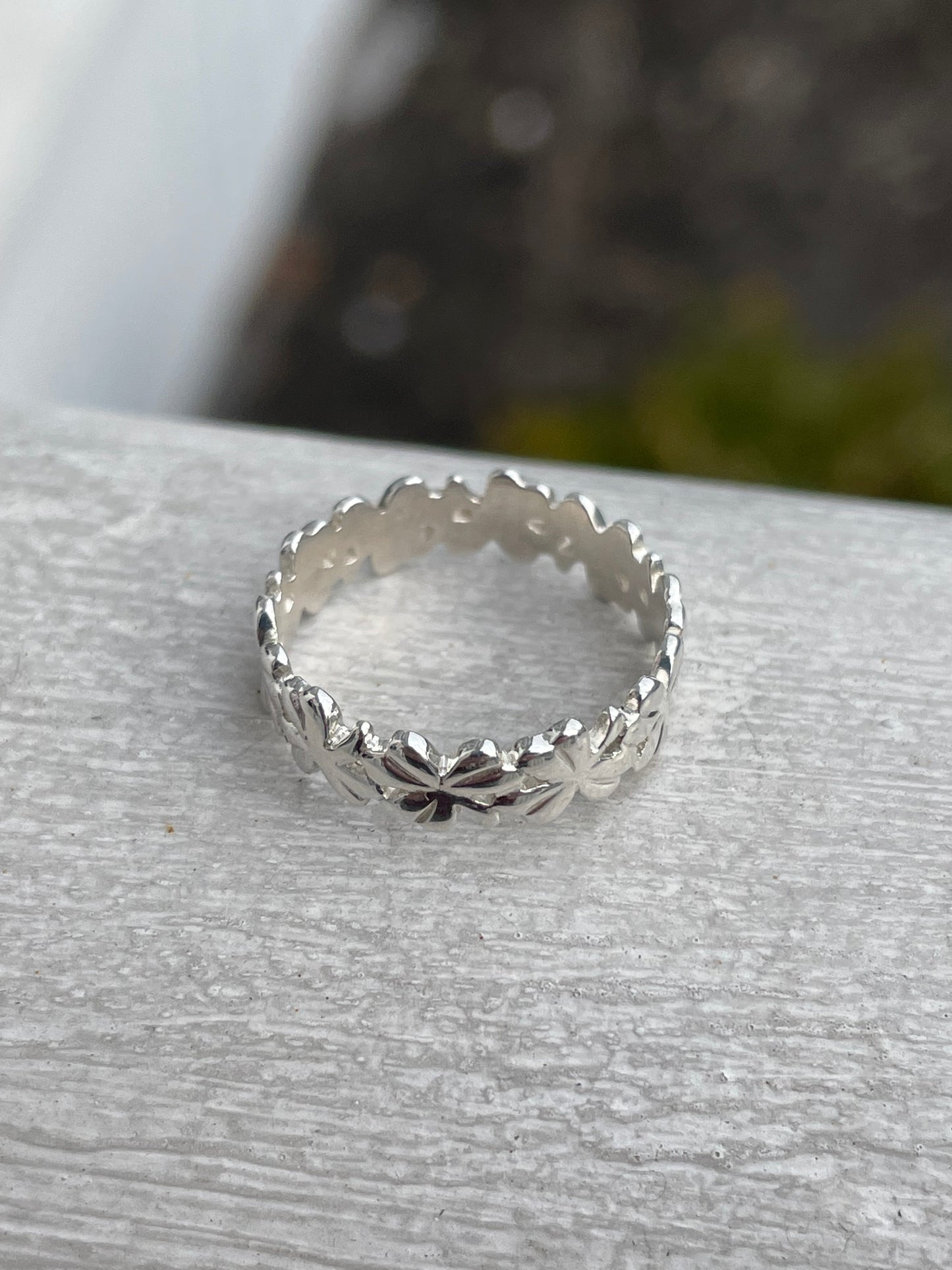 925 Sterling Silver Lucky 4-Leaf Clover Eternity Band Ring Size 5