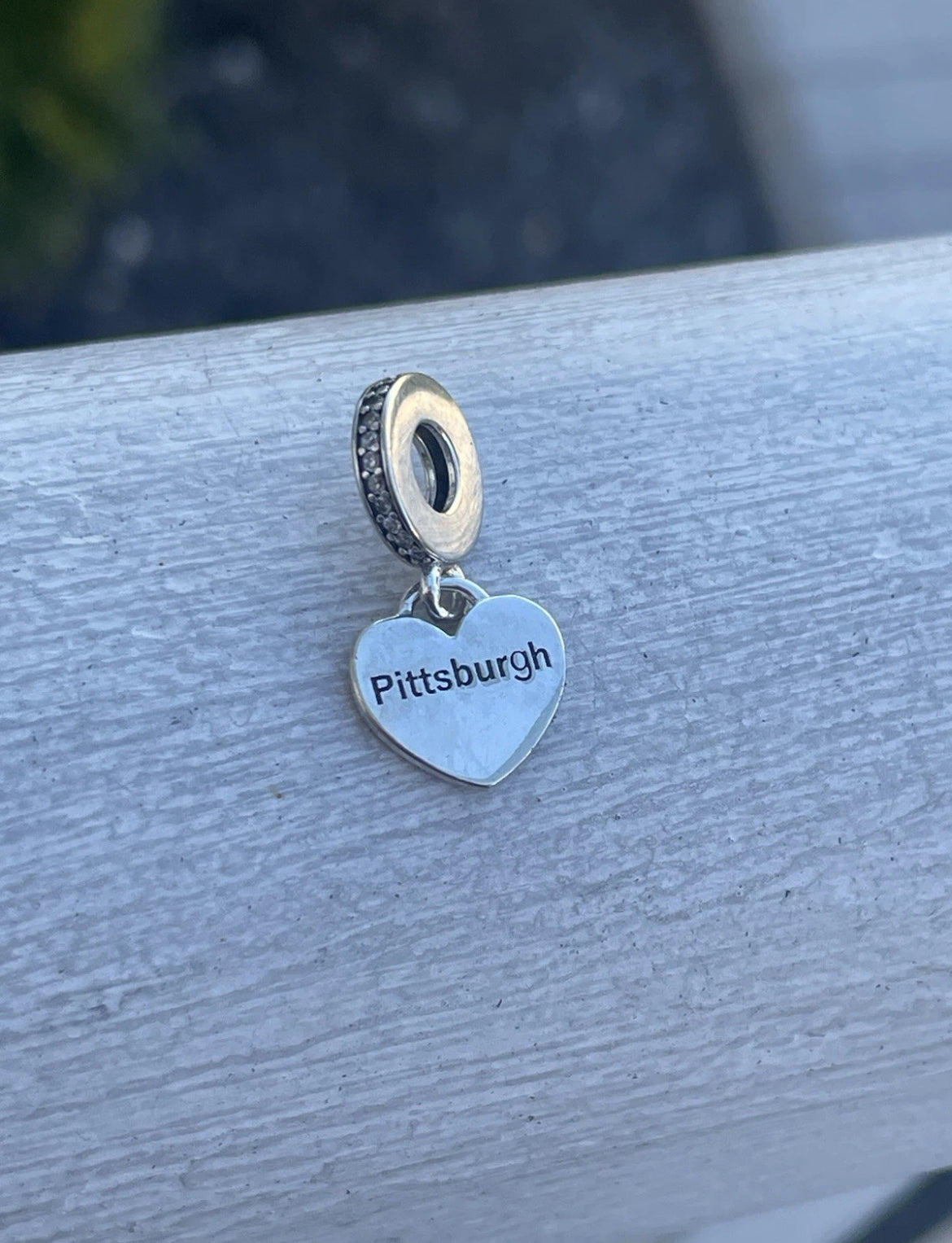 Pandora Pittsburgh Pennsylvania Exclusive Heart Flag Dangle Charm