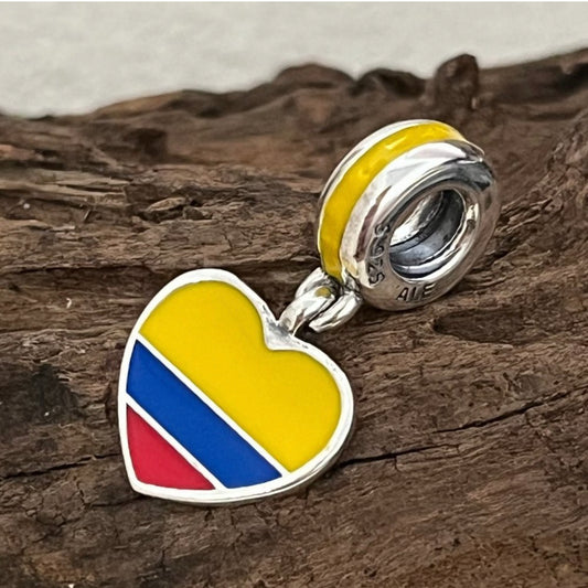 Rare Pandora Exclusive Country of Colombia Dangle Heart Flag Charm