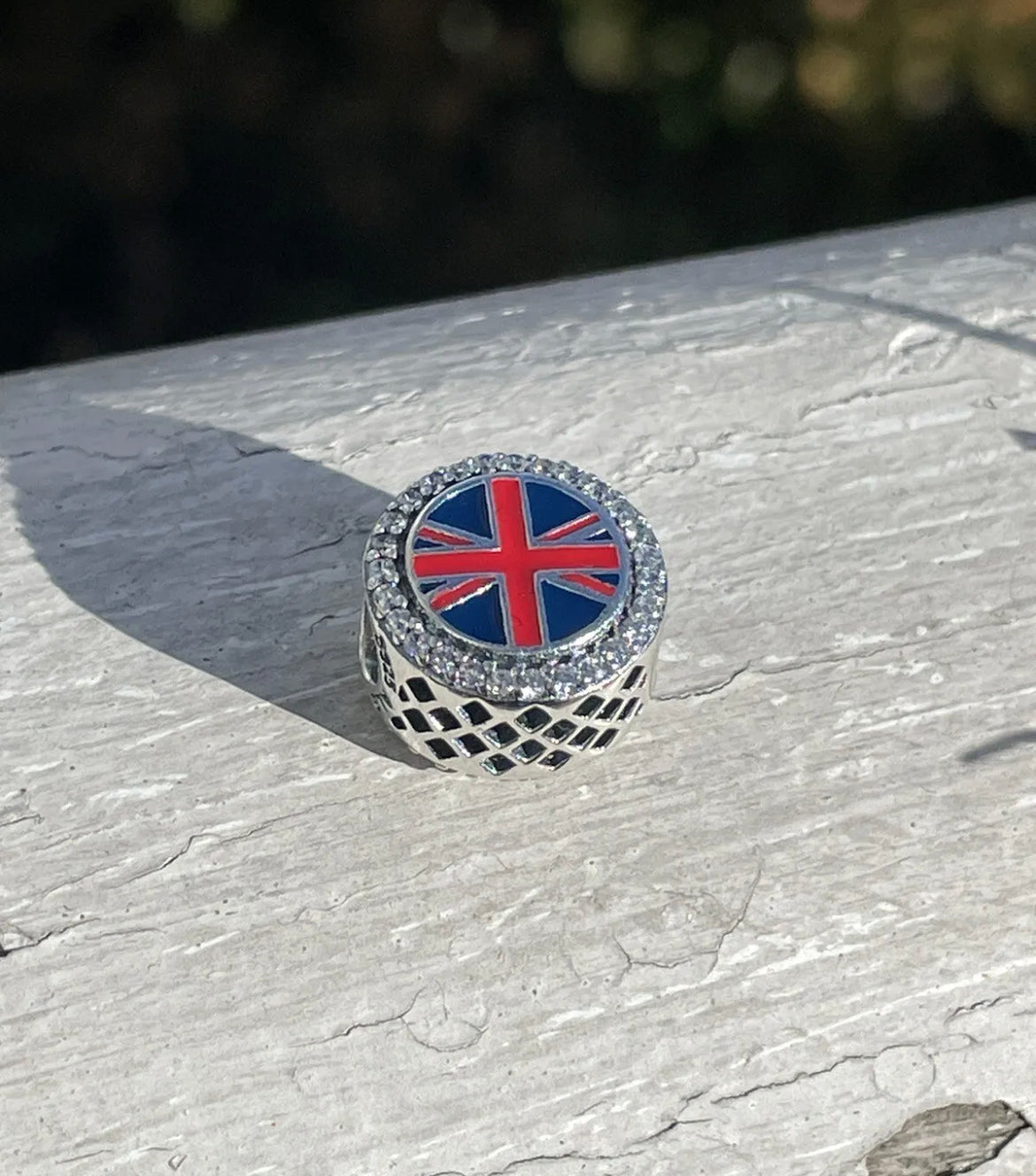 Pandora England British Flag exclusive button charm