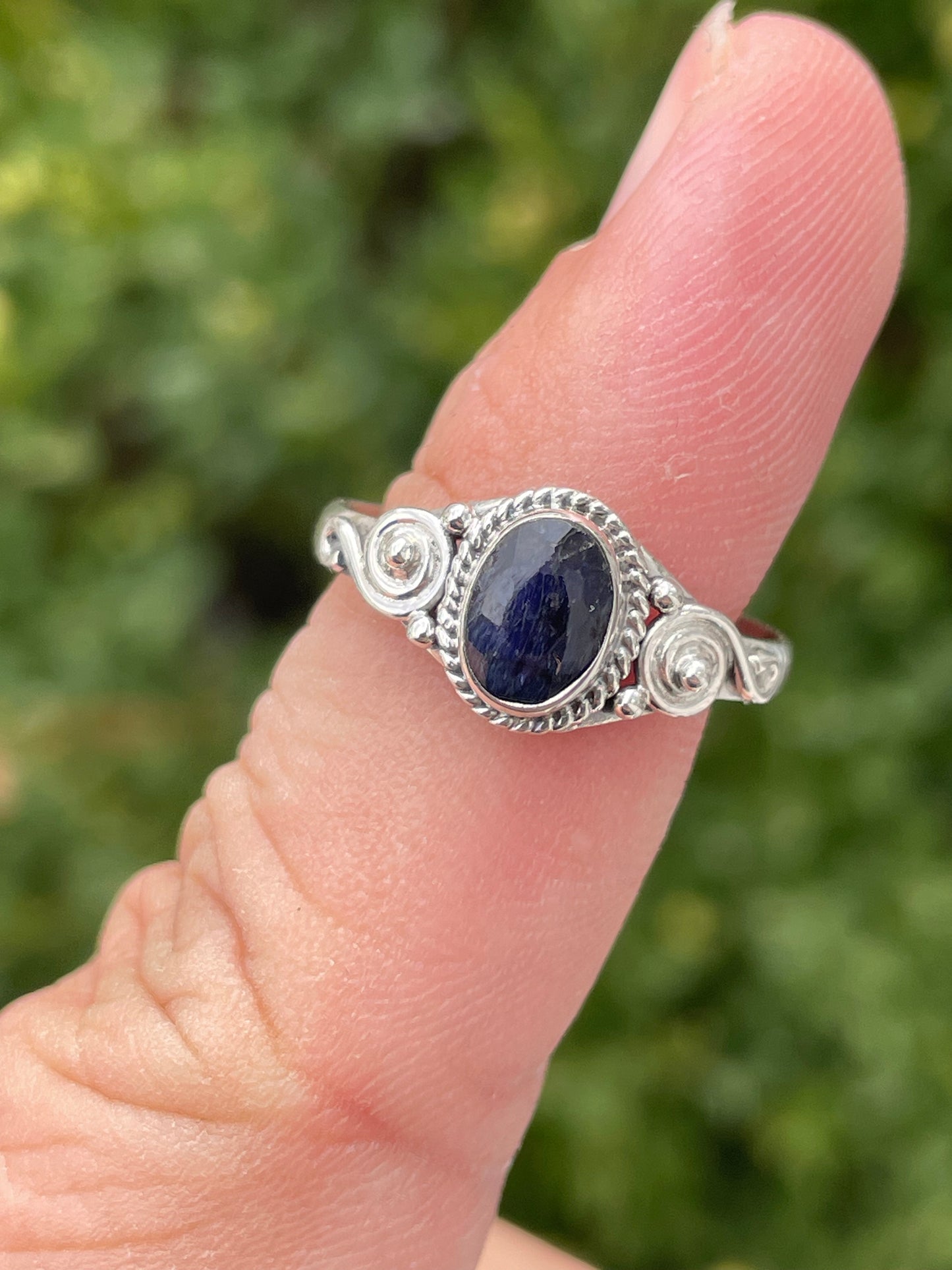 925 Sterling Silver .50ct Natural Sapphire Ring sz 8